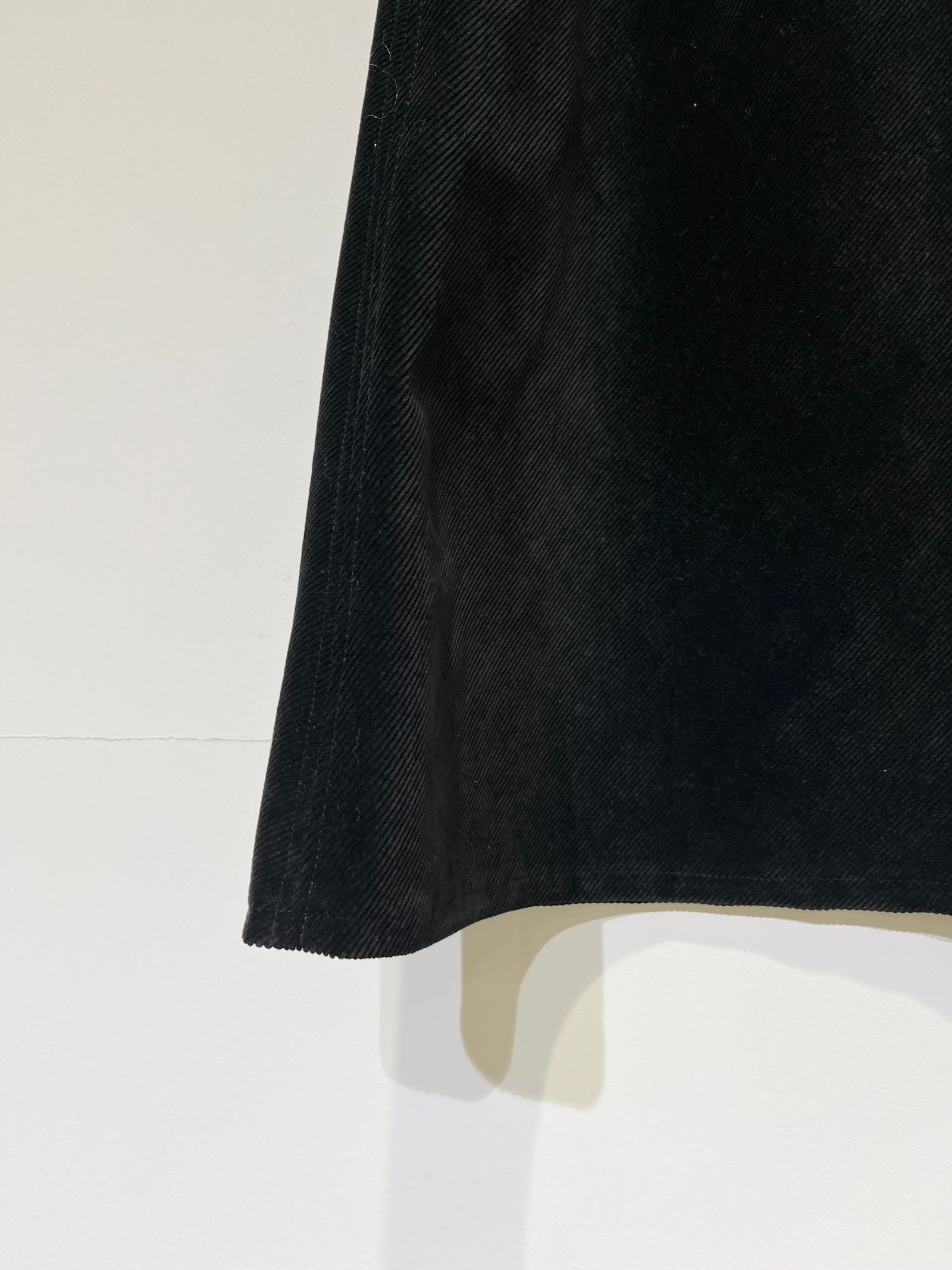 Bed&Breakfast / Chambray Corduroy Skirt / コーデュロイスカート / ブラック
