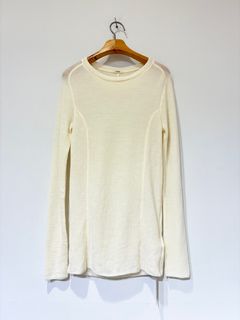 Long Sleeve Top / クルーネック長袖ニット / ホワイト