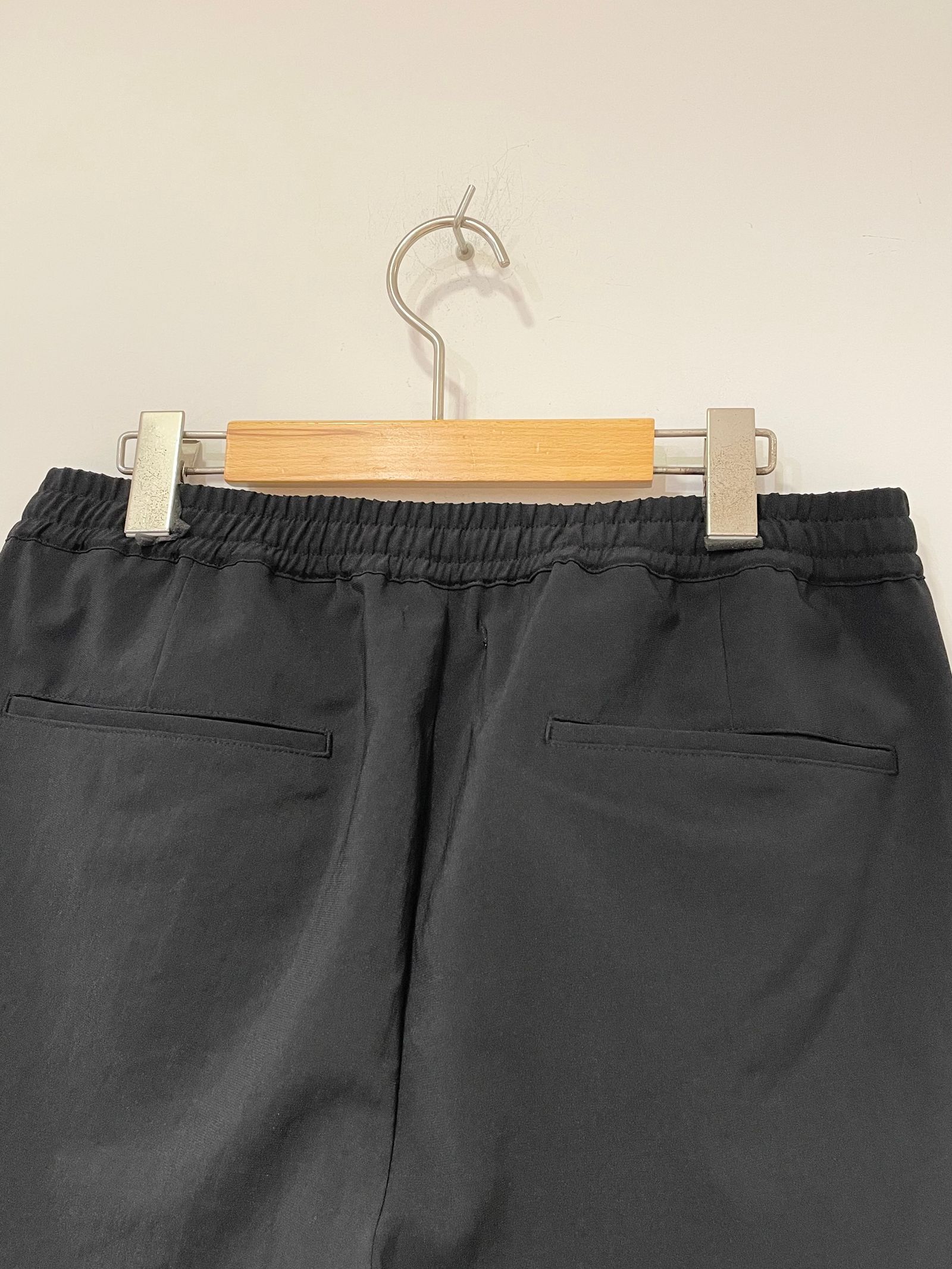 Shari Pants / テーパードイージーパンツ / ブラック