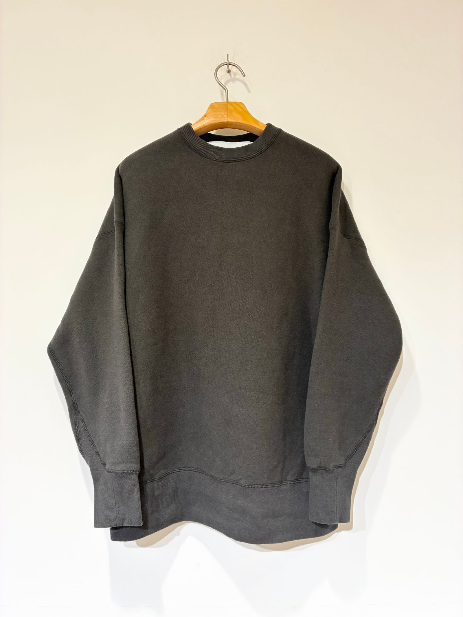 ダウニーウラケプルオーバーuni / 裏起毛オーバーサイズスウェット / チャコールグレー