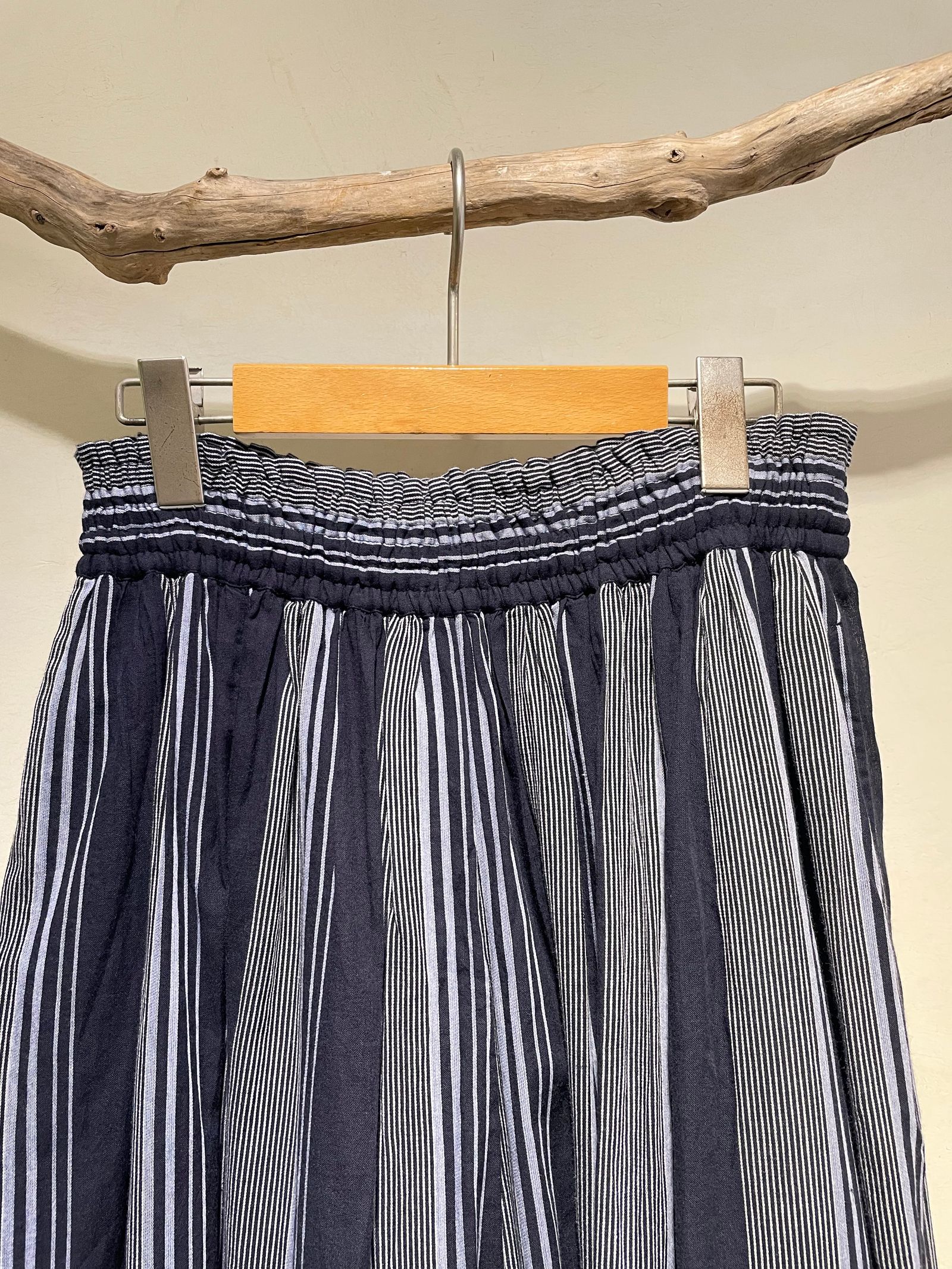 Cotton Voile Stripe Slant Panel Skirt / ギャザースカート / ストライプ / ネイビー