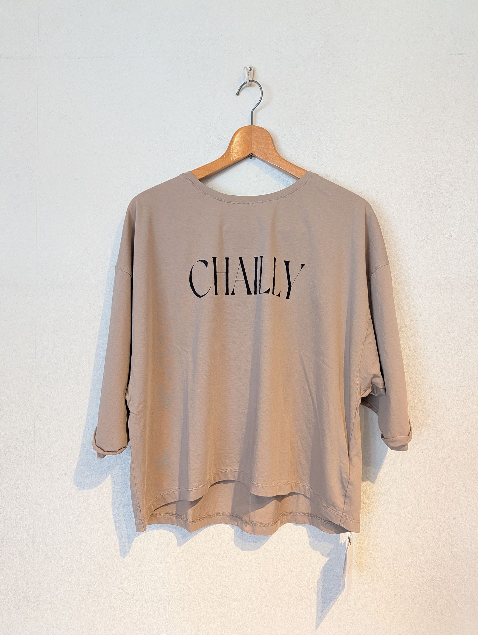 "CHAILLY"ロゴ5分袖T-shirt / 5分袖Tシャツ / ロゴTシャツ / ベージュ