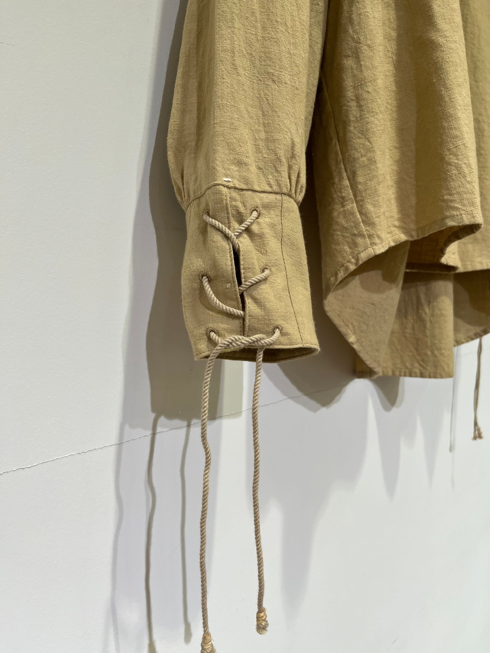 Lace Up Blouse / レースアップブラウス / ベージュ