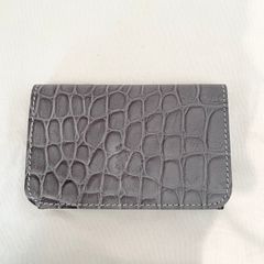 イルビゾンテ/カードケース/名刺入れ/ライトグレー