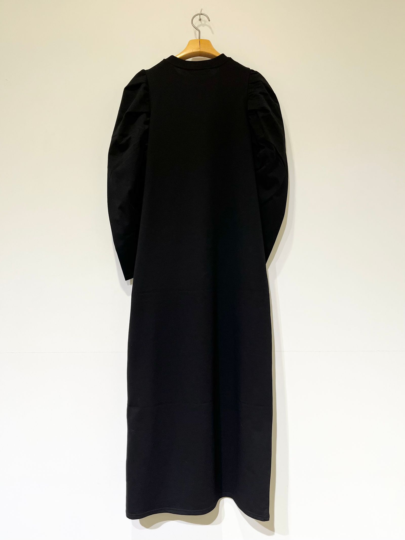 oblada - SHIRRING DRESS / シャーリングワンピース