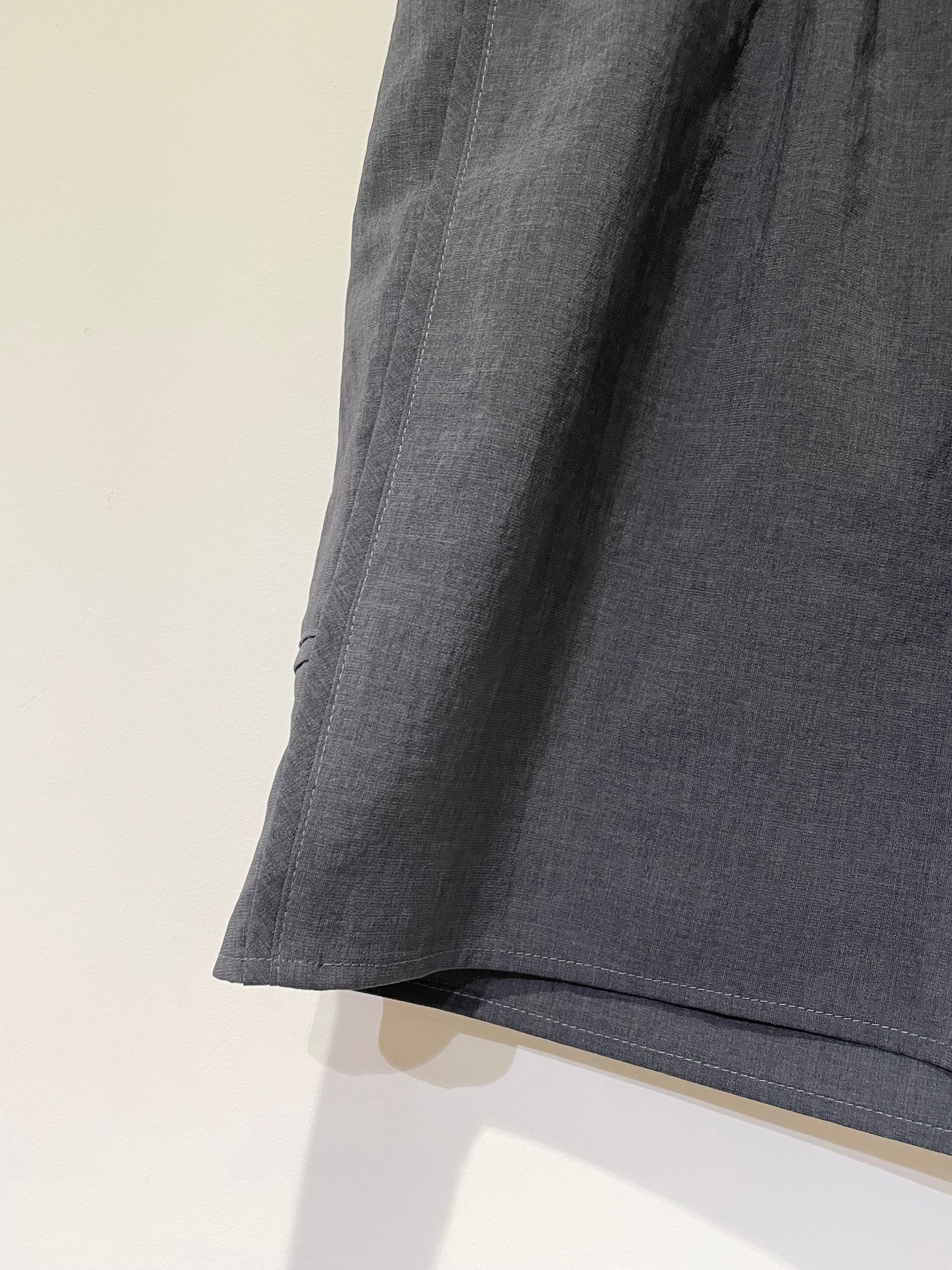 Shari Wide Shorts / タックワイドショートパンツ / シャンブレーブラック