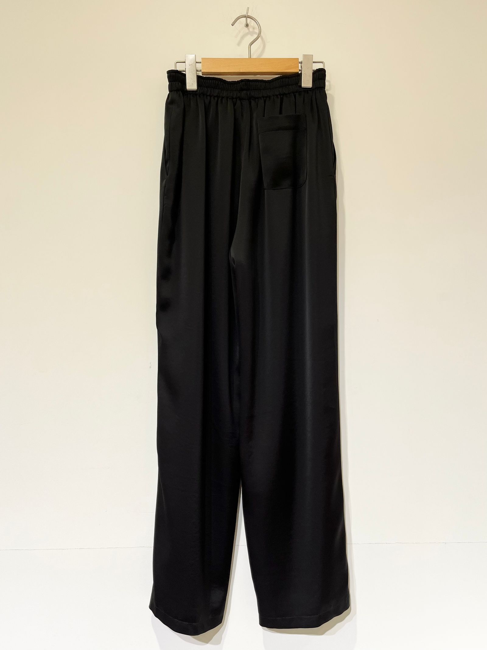 Bed&Breakfast / Satin LRM Pants / サテンパンツ / ブラック
