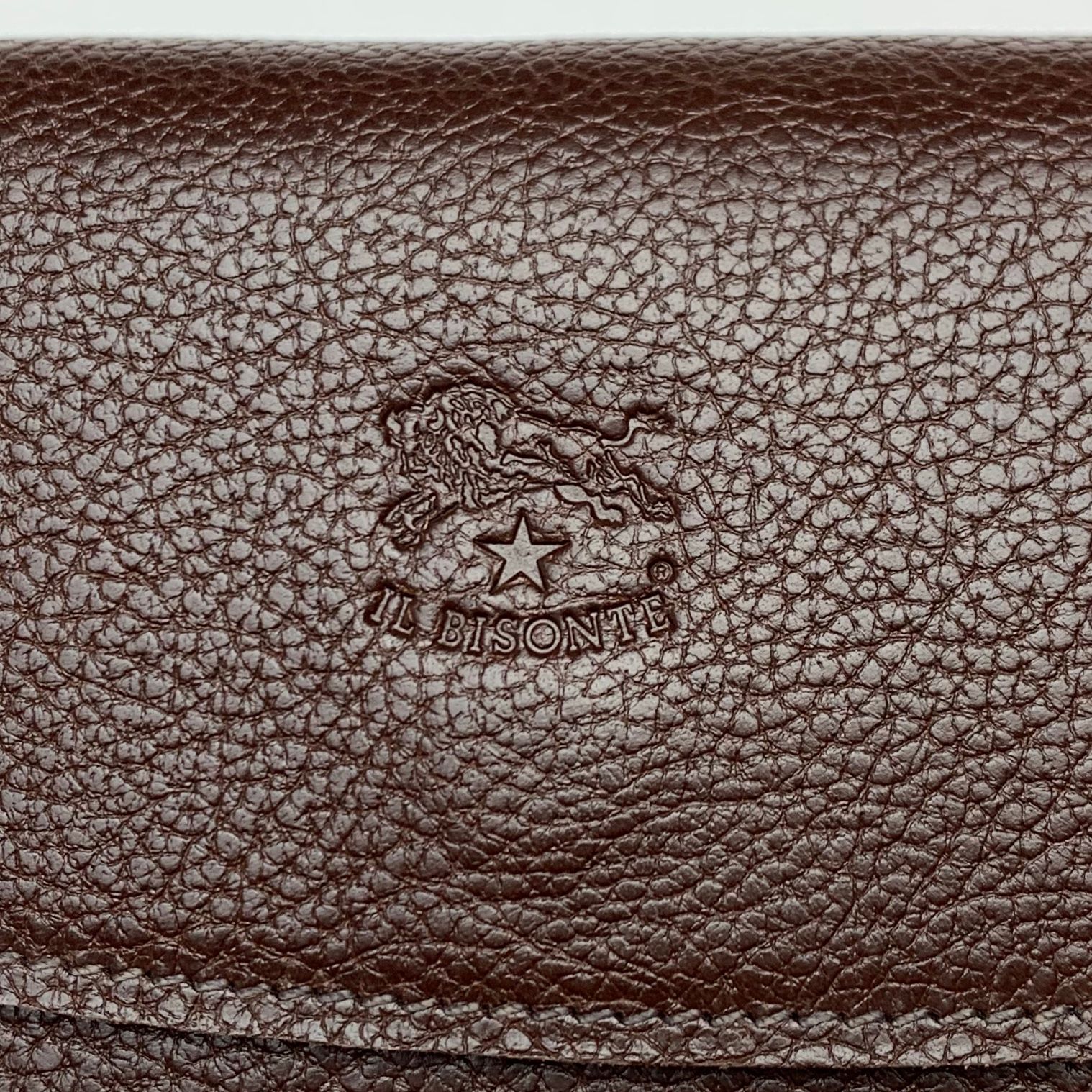 スナップボタン長財布