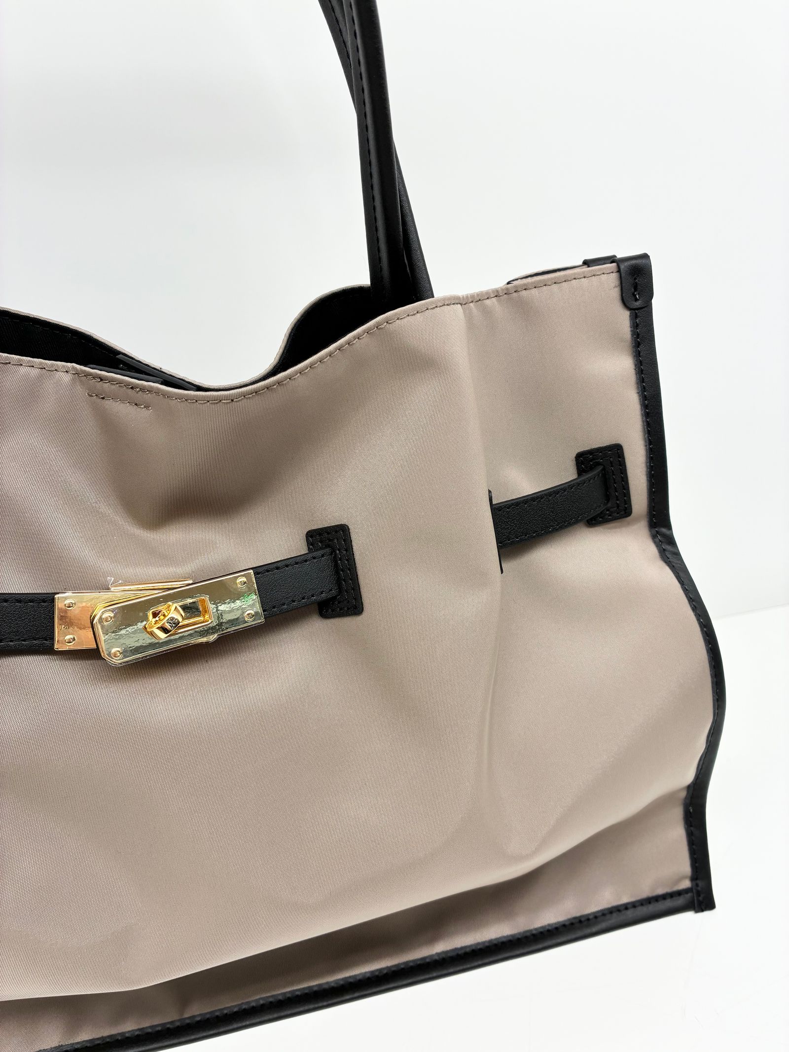 BRUNO / レザーパイピングナイロンバッグ / ベージュ