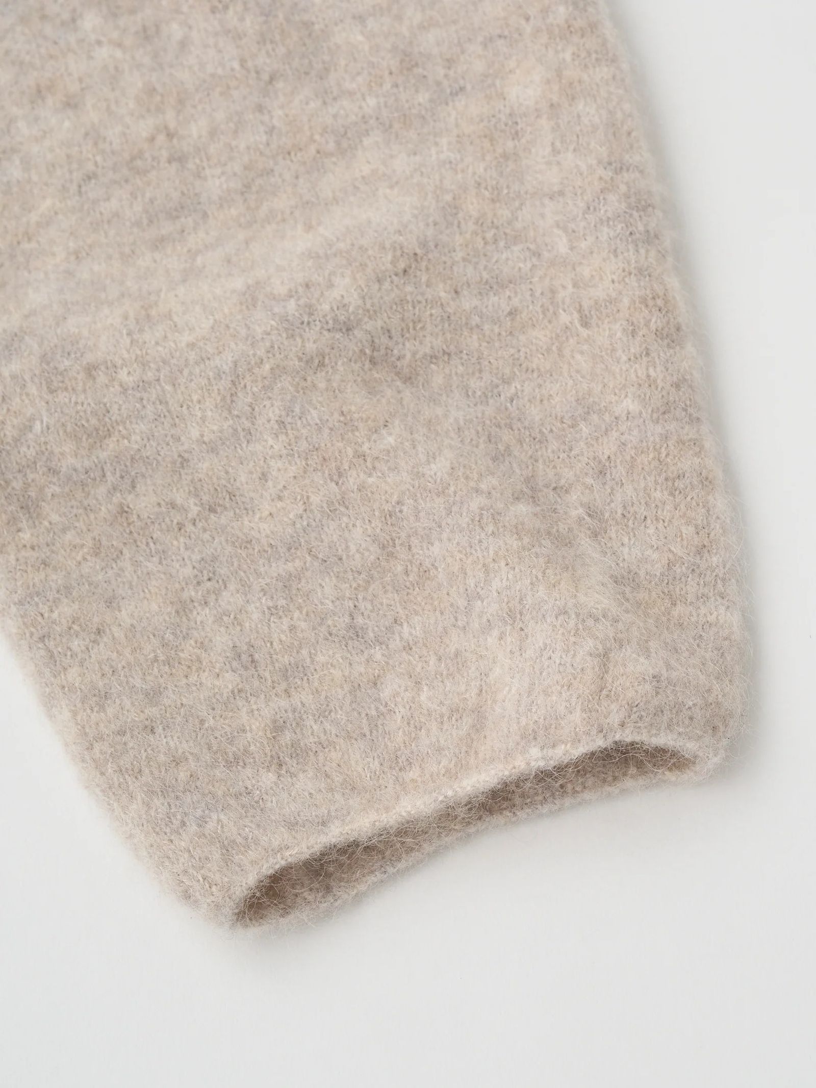 STRETCH SUPERKID MOHAIR CREW-NECK P/O / ニット / グレー / ベージュ