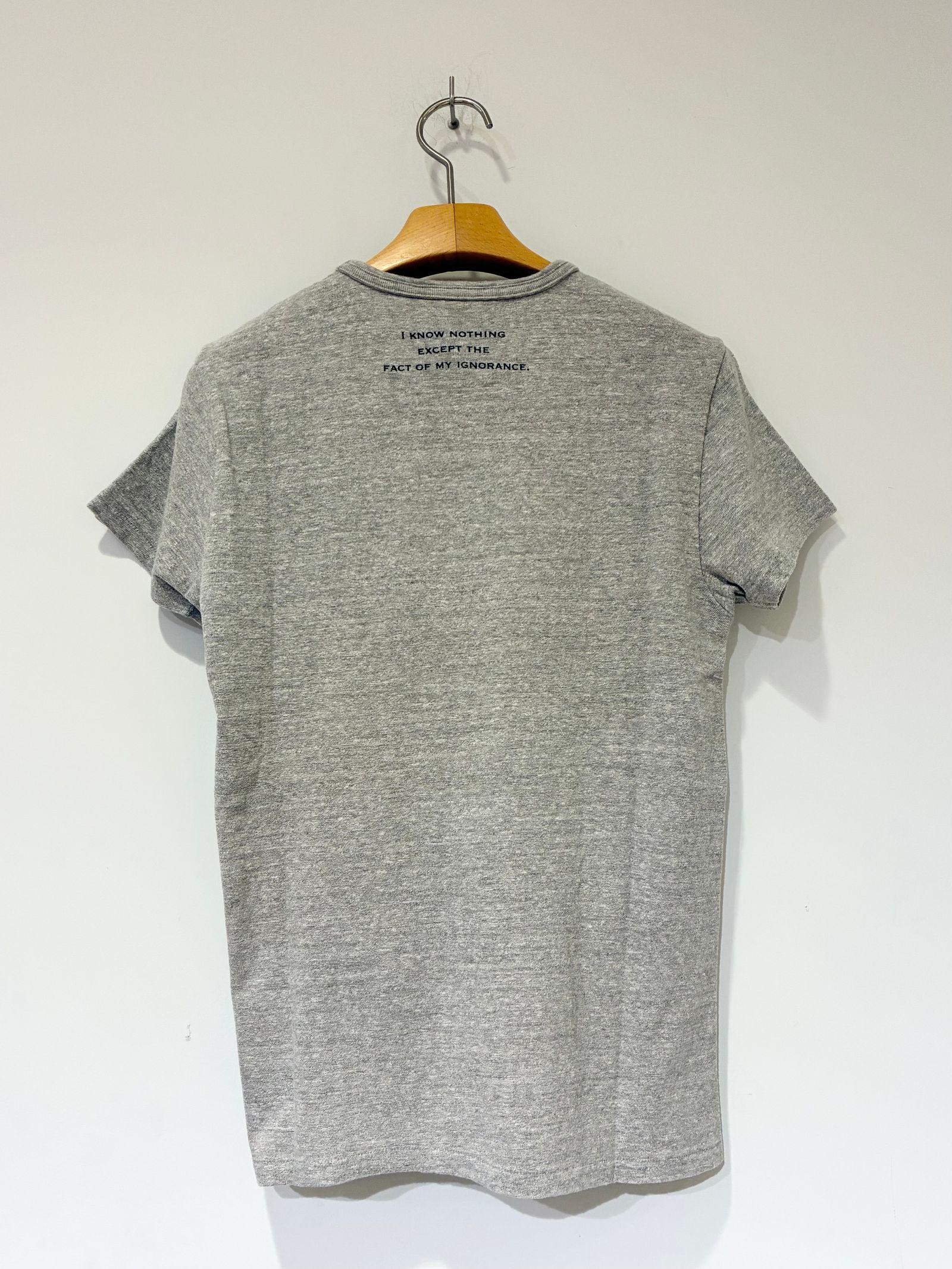 oblada - SOCRATES TEE / プリントTシャツ / グレー | HALLOW's