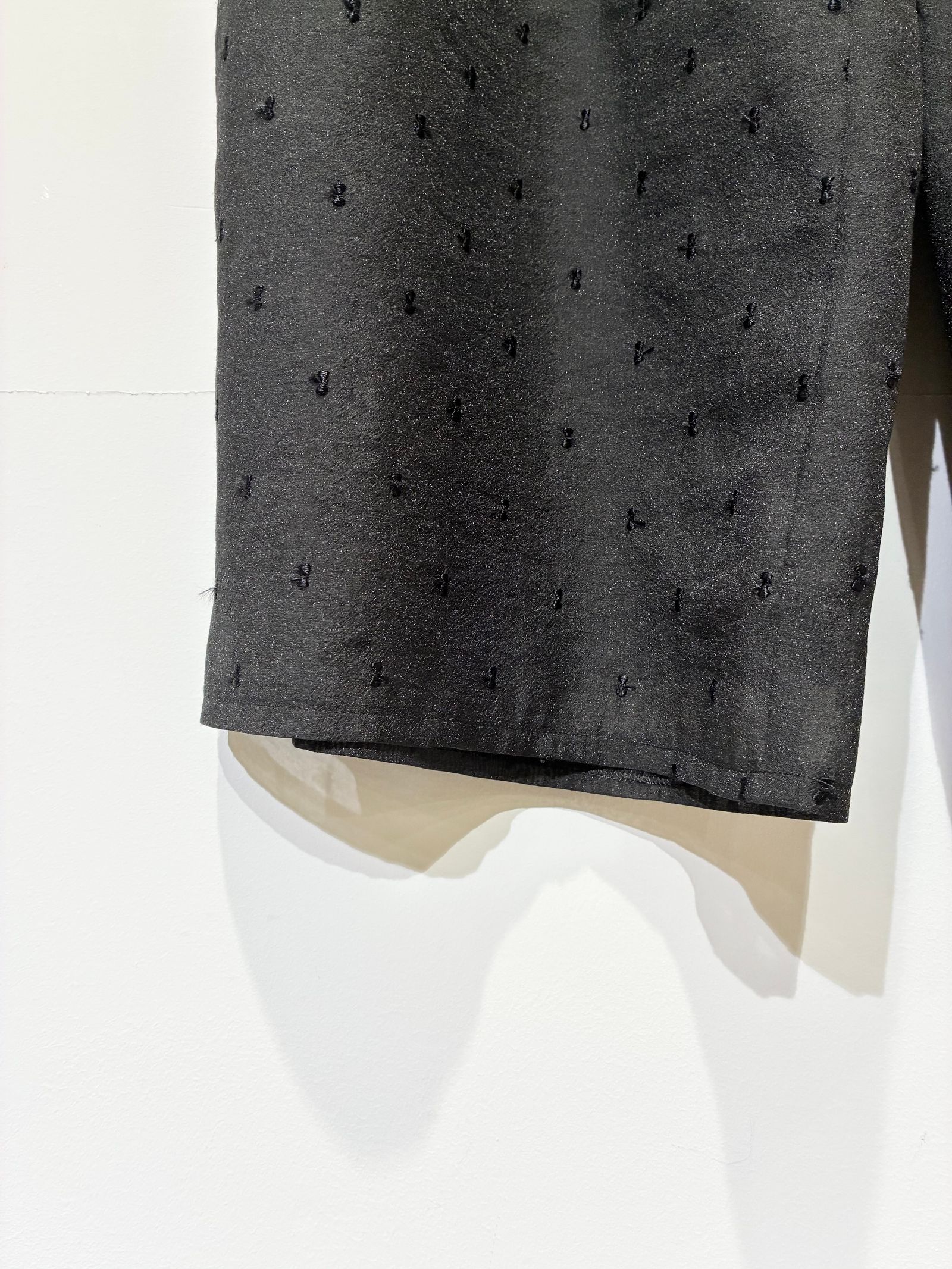 ドットエンブロイダリーパンツ / ドット刺繍ワイドパンツ / ブラック