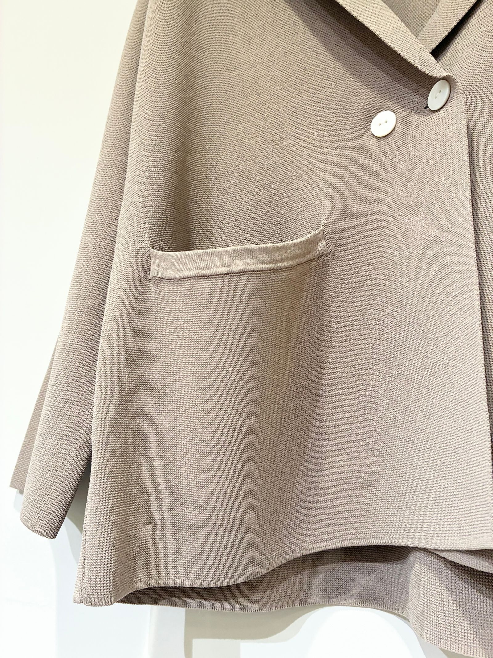 ニットアウター ジャケット / ベージュ