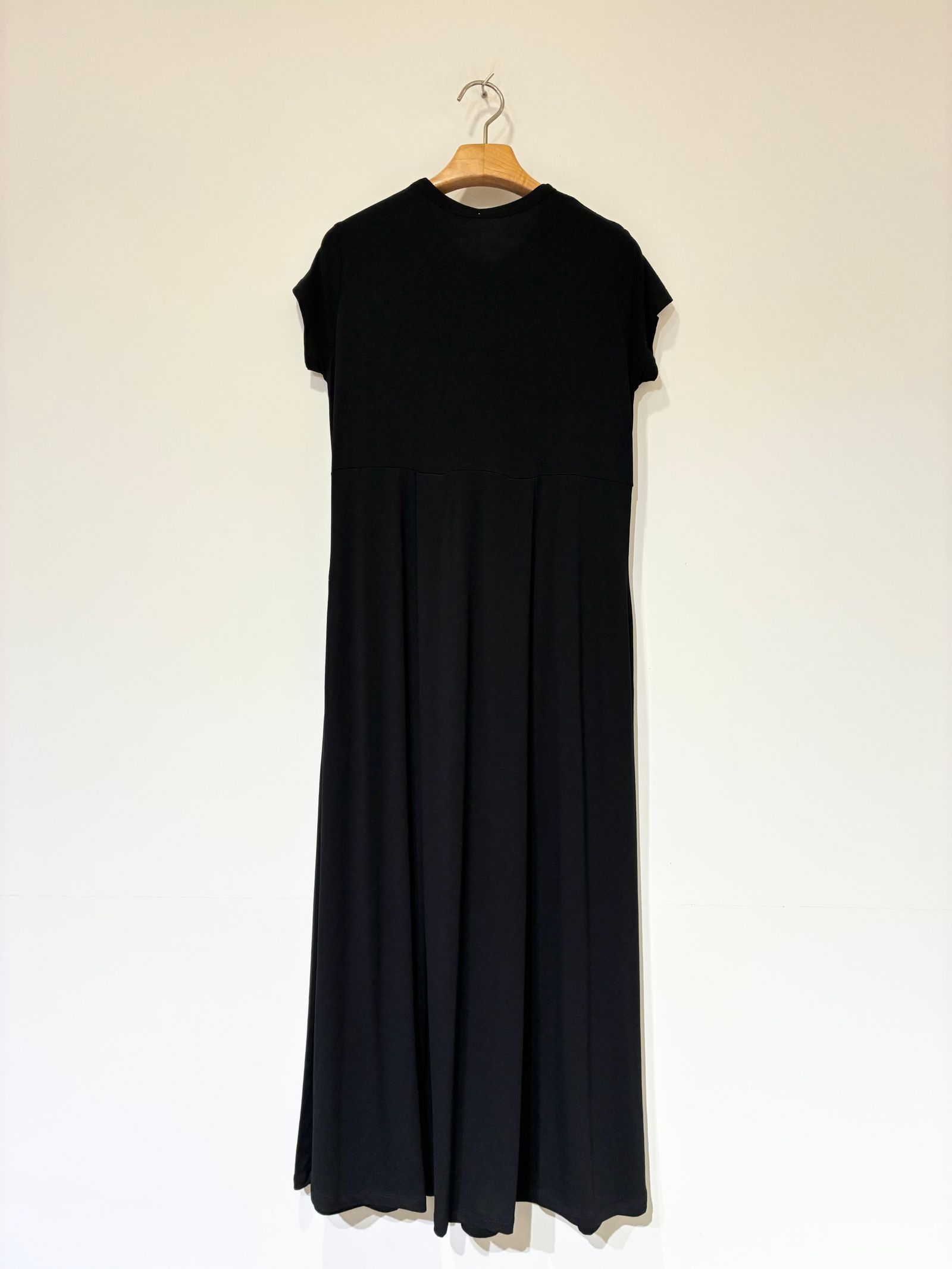 トラベルライン ドレス / レーヨンワンピース / ブラック