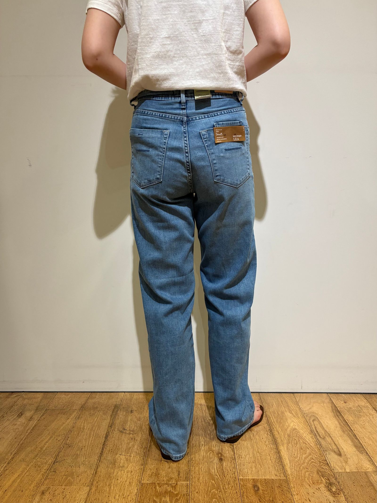 美品　YANUK LEA ストレートデニム ライトブルー26 YANUK - LEA / Really Light / ボーイズストレートデニム