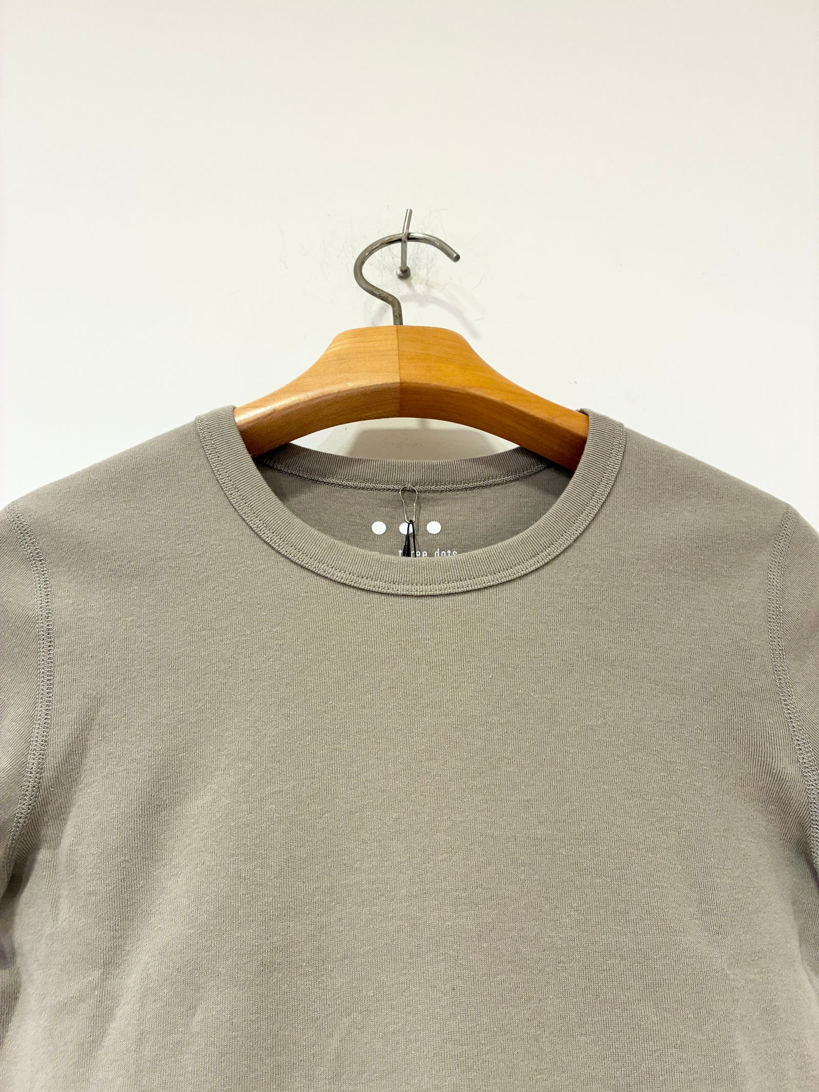 アレックス / 半袖クルーネックTシャツ / ベージュ