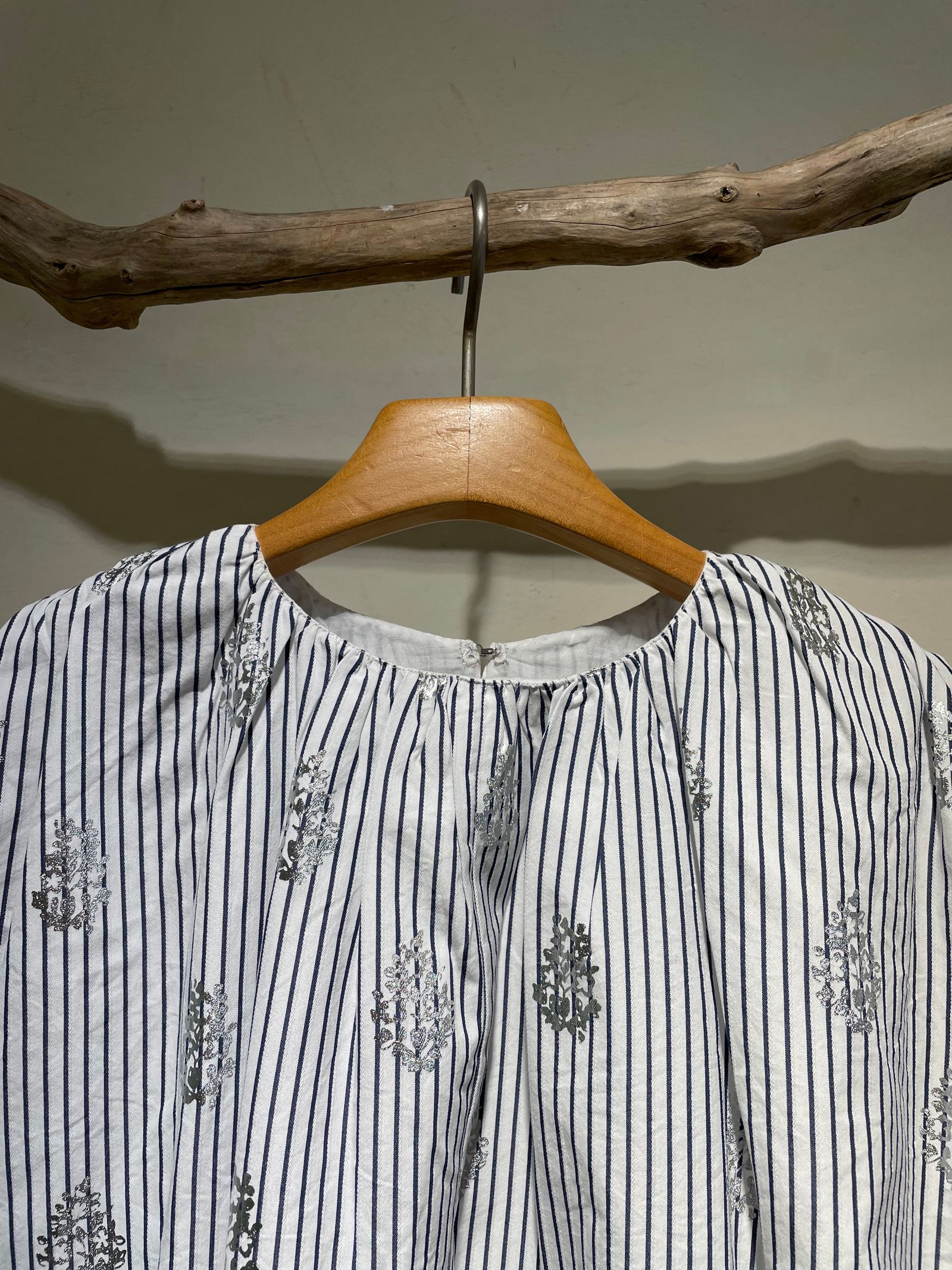 Poplin Foil Print Balloon Top / バルーンブラウス / ストライプ / ホワイト