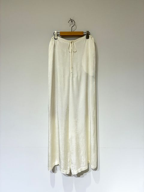 White Pants / レーヨンサテンパンツ / ホワイト