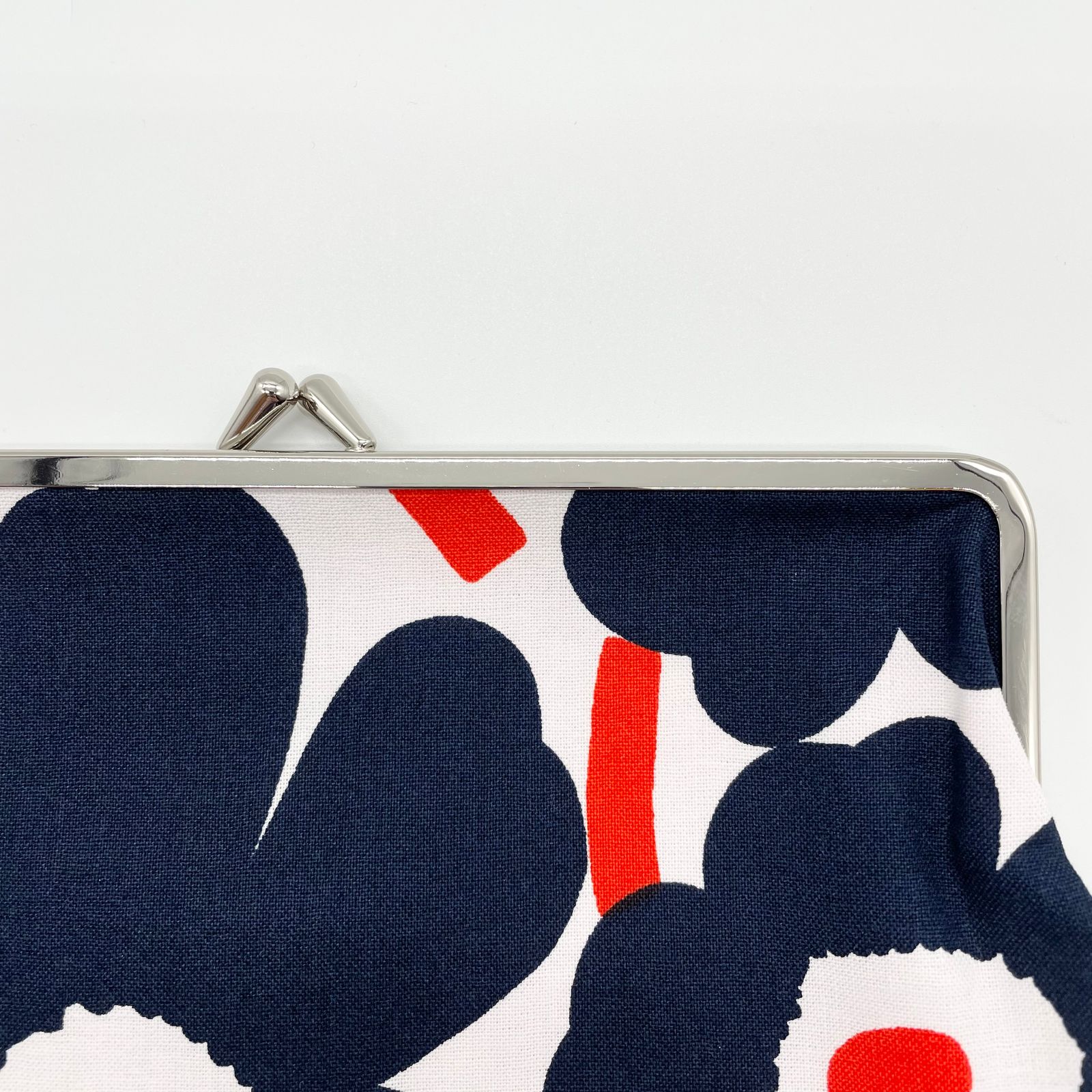 Mini Unikko Silmalasi Kukkaro がま口ポーチ