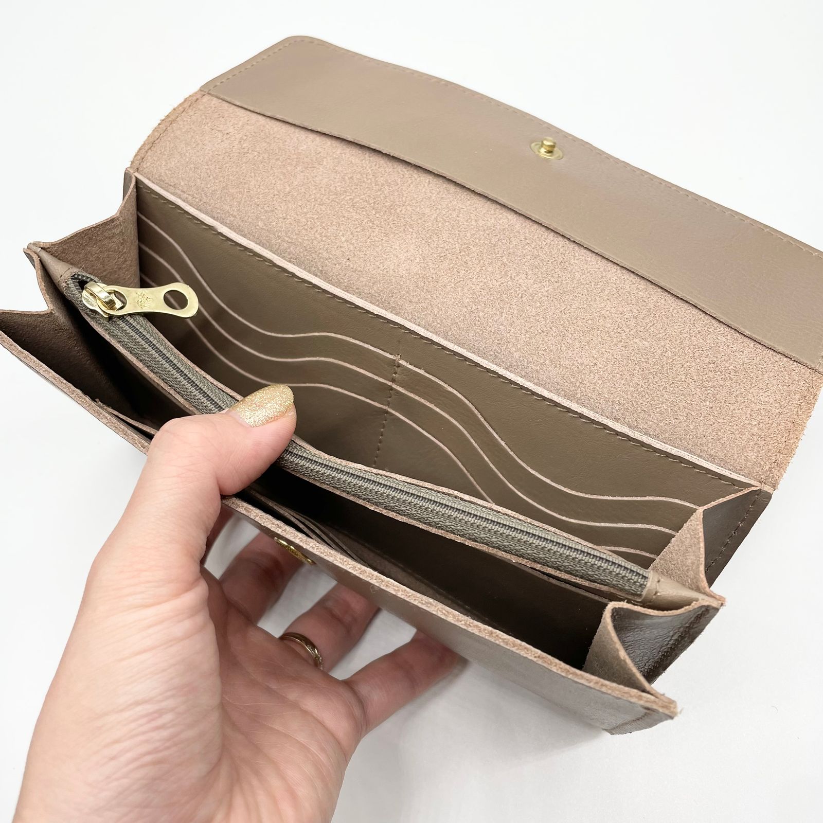 スナップボタン長財布
