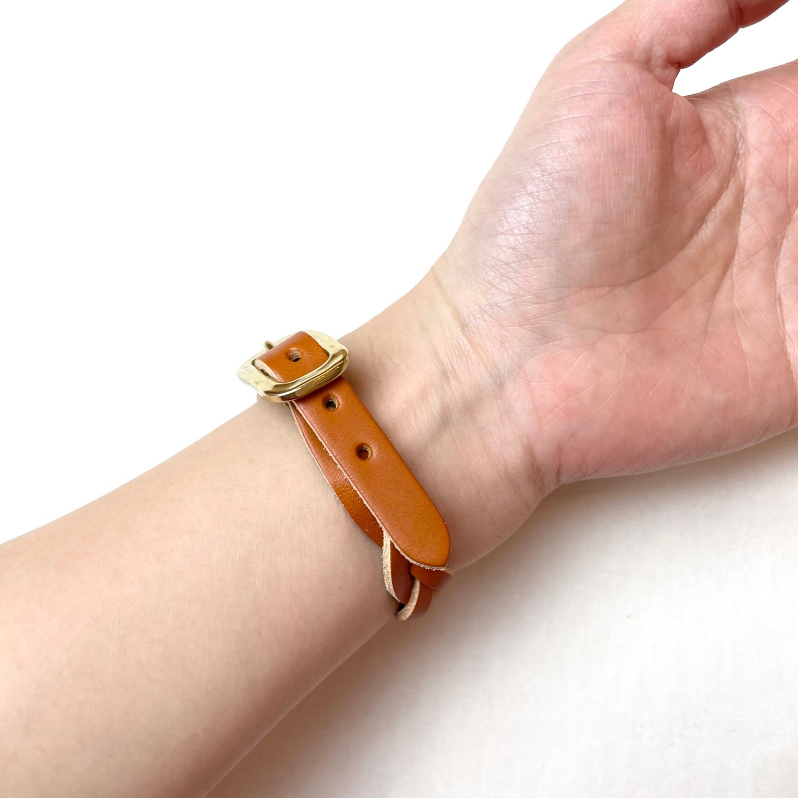 ロゴレザーメッシュブレスレット