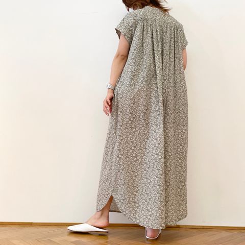 PASSIONE 一枚でかわいい花柄シャツワンピース