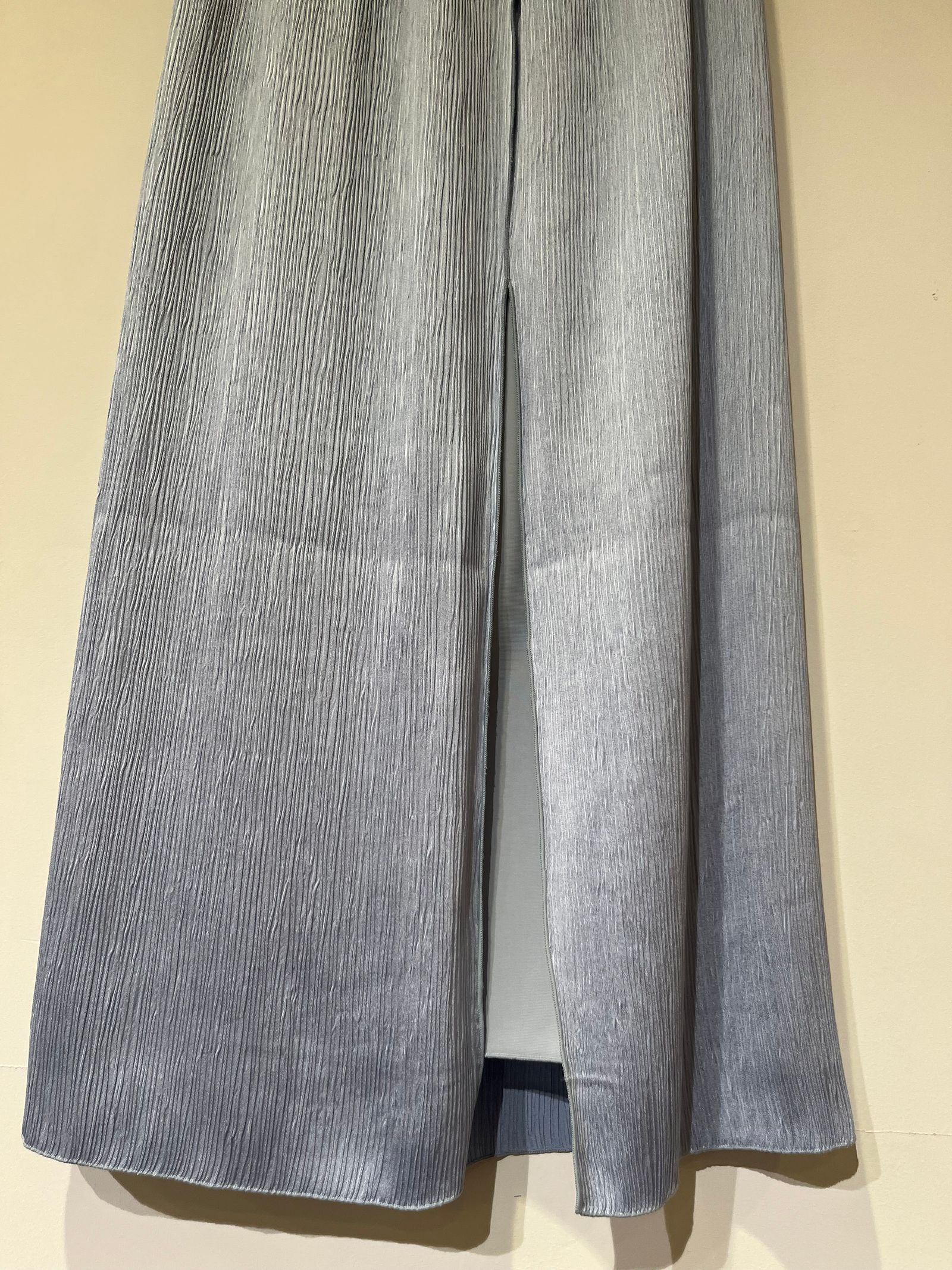 Satin YORYU Skirt / 楊柳 / タイトスカート / ブルー