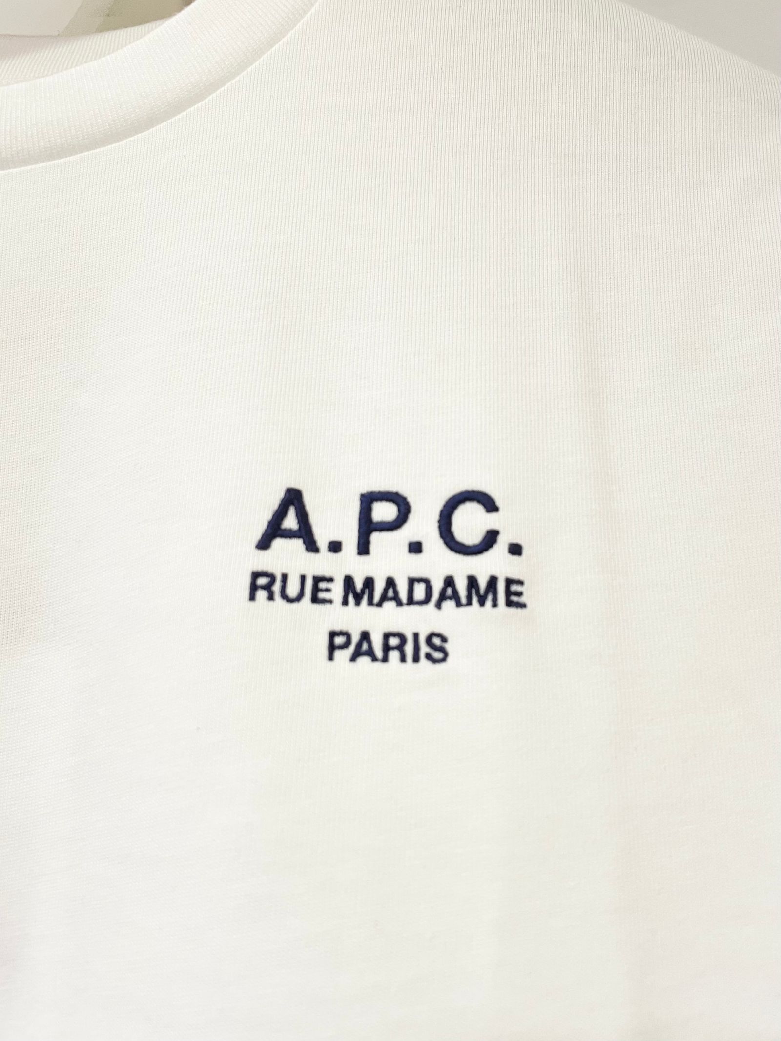 【美品】A.P.C. × RELUME T-SHIRT ロゴ刺繍T ホワイト 新品 A.P.C. × RELUME T-SHIRT ロゴ刺繍T ホワイト - メルカリ