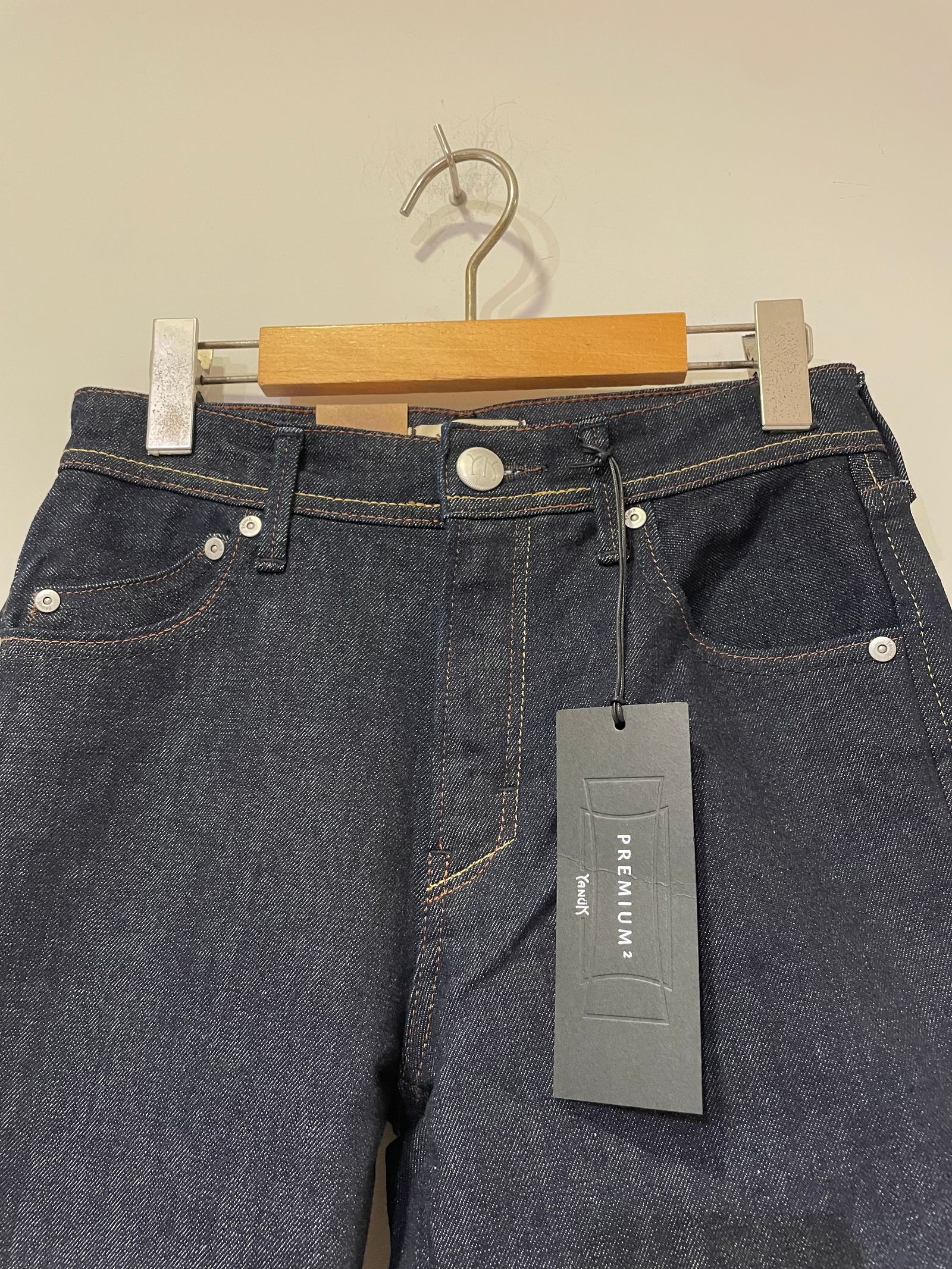 RUTH / PREMIUM2 / スリムテーパード / ブラック