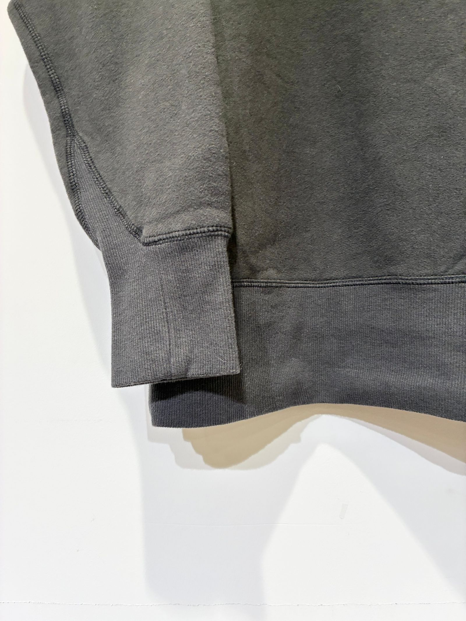 ダウニーウラケプルオーバーuni / 裏起毛オーバーサイズスウェット / チャコールグレー