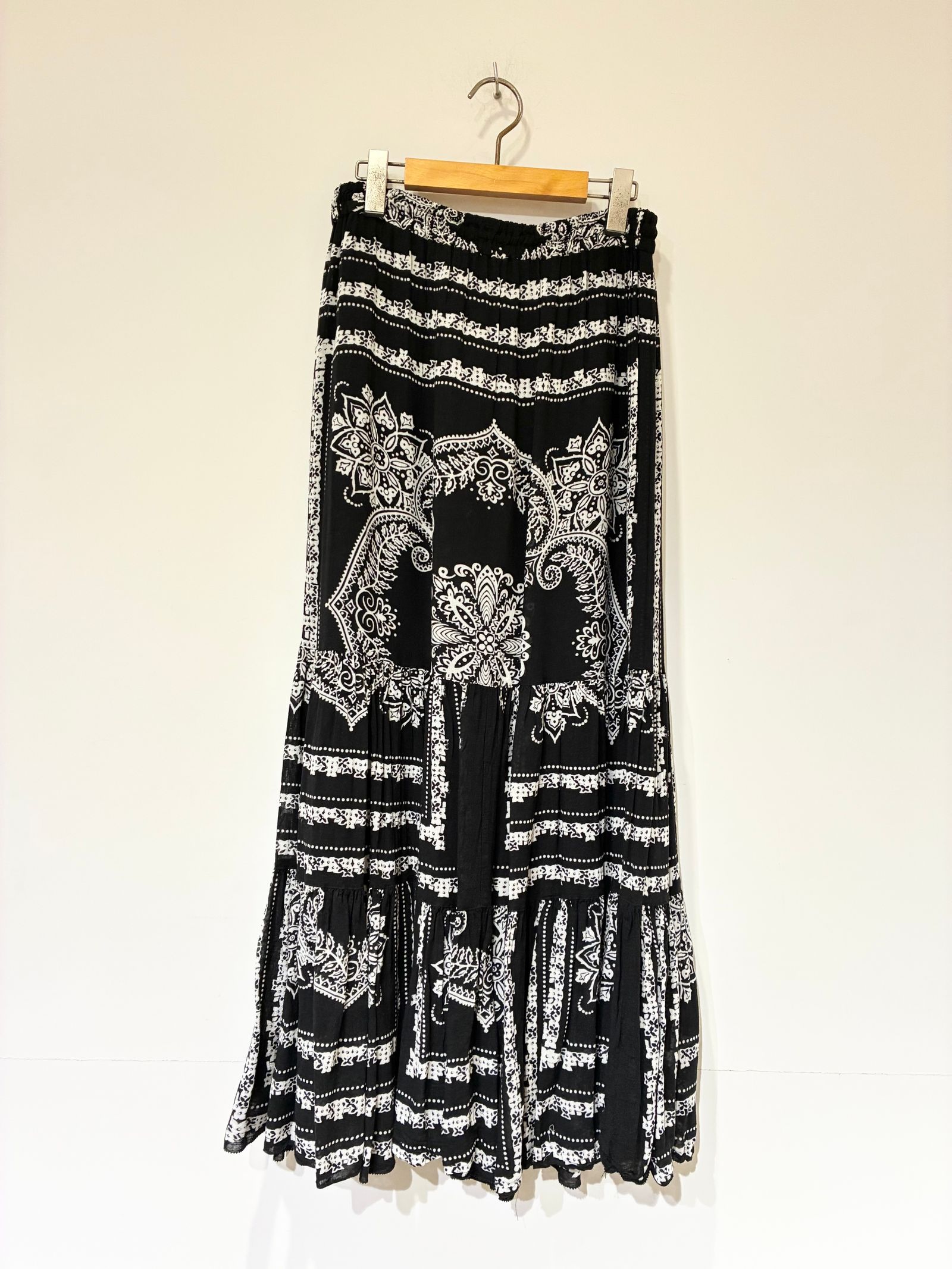 Printed Skirt / バンダナ柄プリントスカート / ブラック