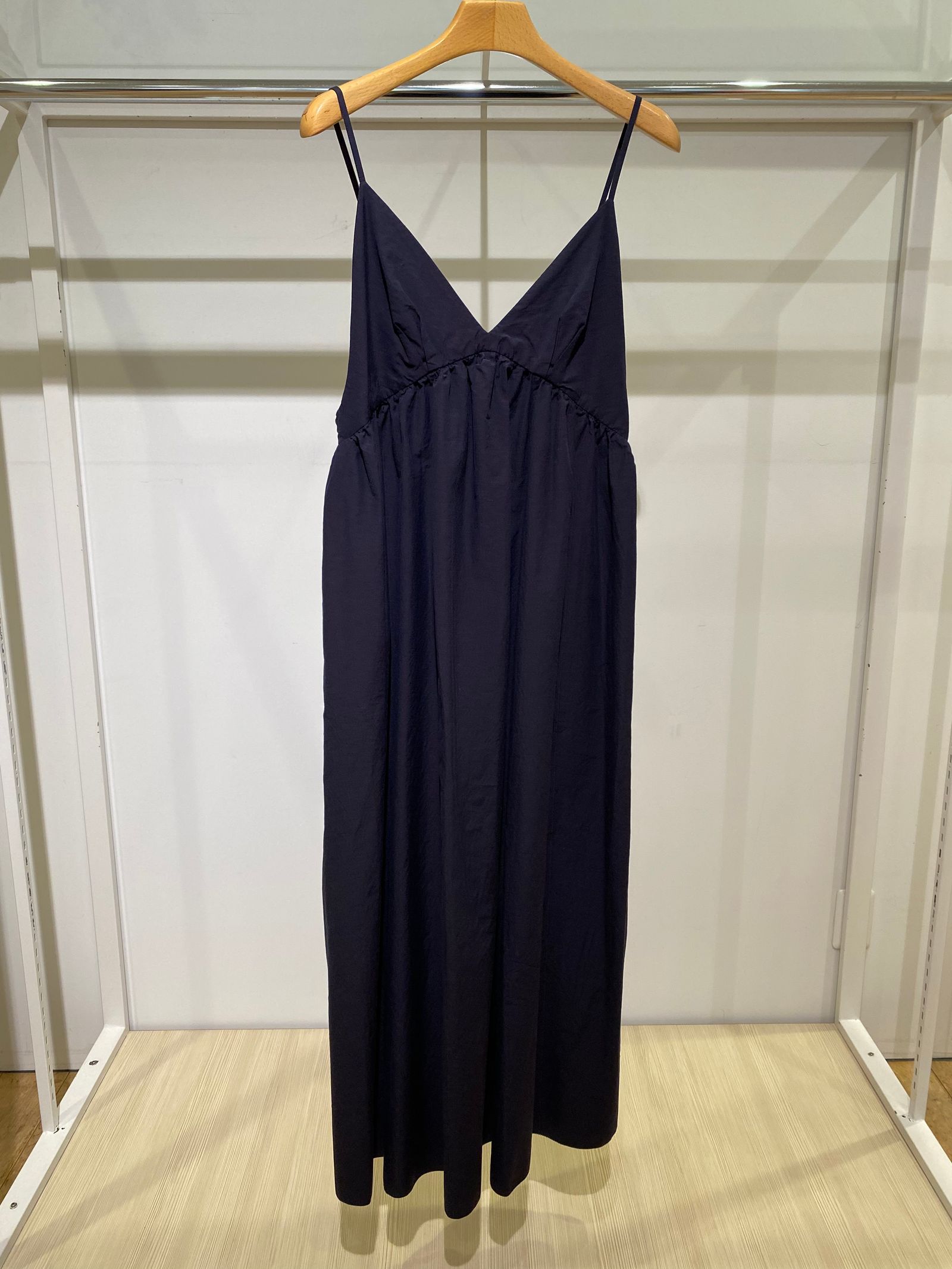 unfil - unfil アンフィル chambray weather-cloth camisole dress キャミソールドレス キャミソール ワンピース キャミワンピース WHSP-UW131 | HALLOW's web store