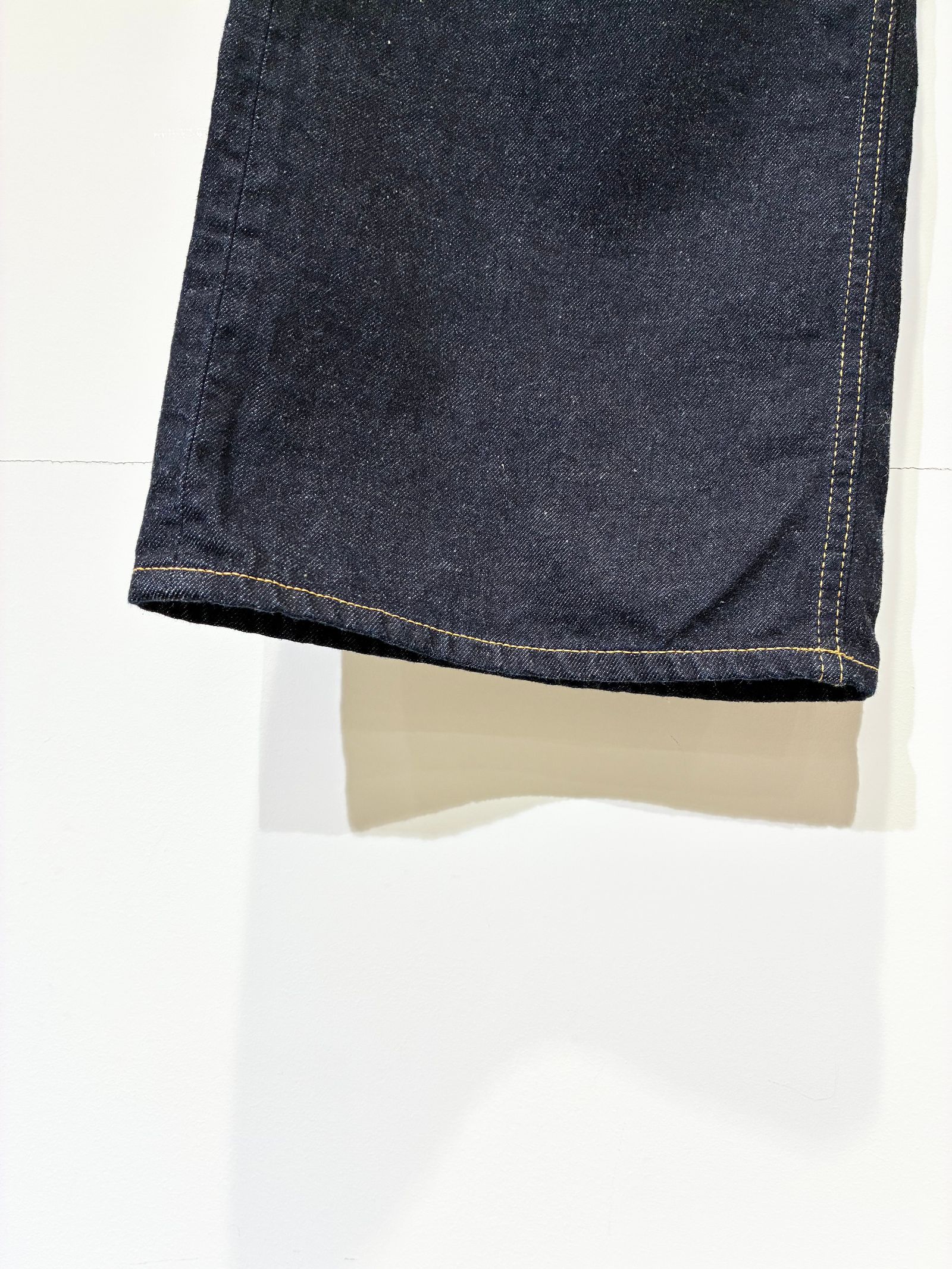 MILLENNIUM JEANS / ストレートデニム / インディゴ