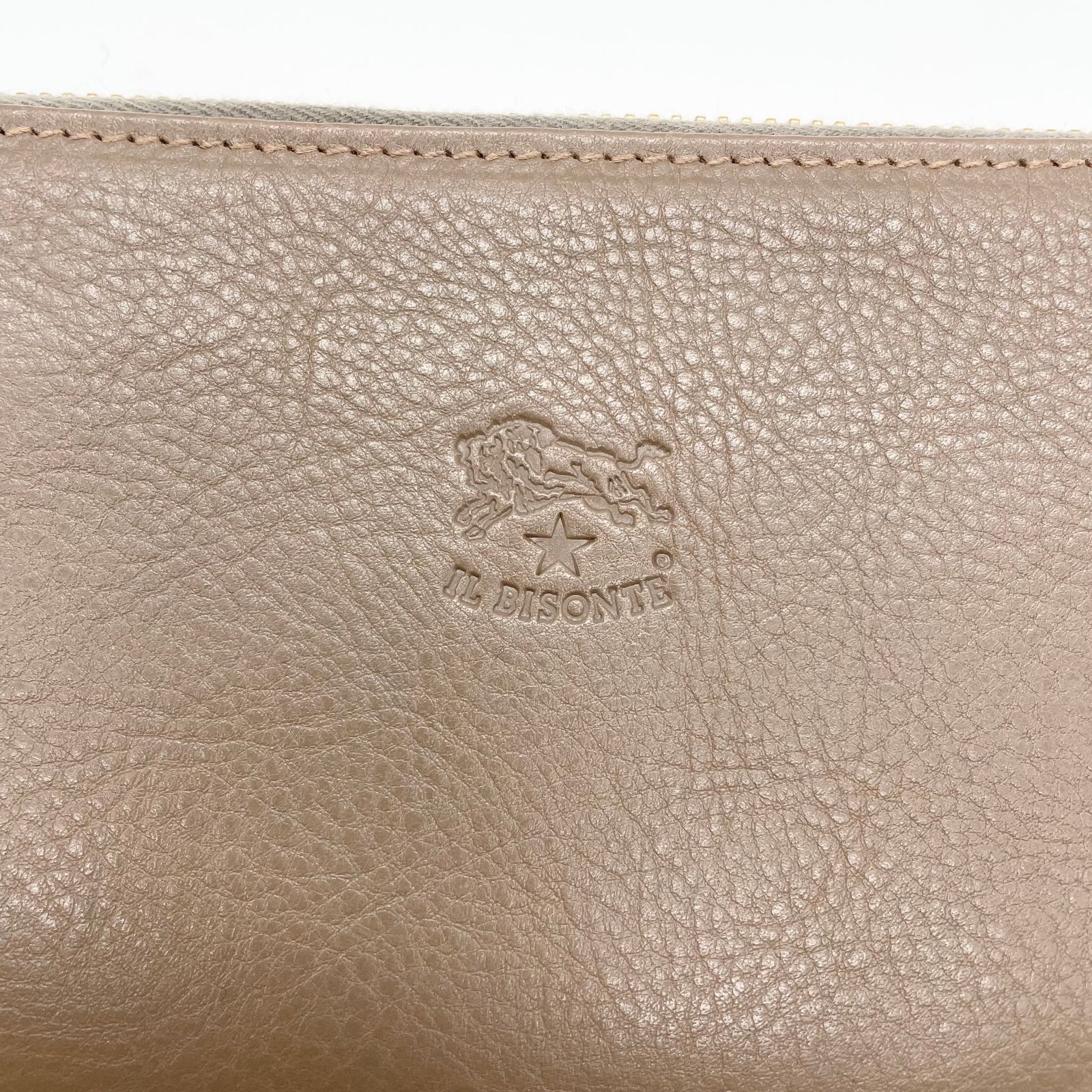 ラウンドジップ長財布