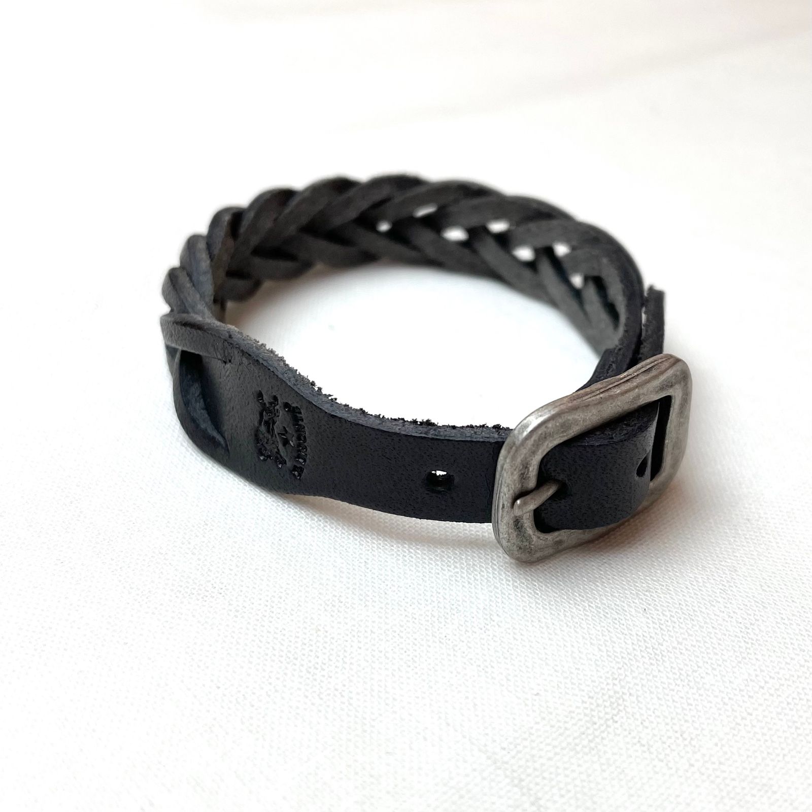 レザーメッシュブレスレット