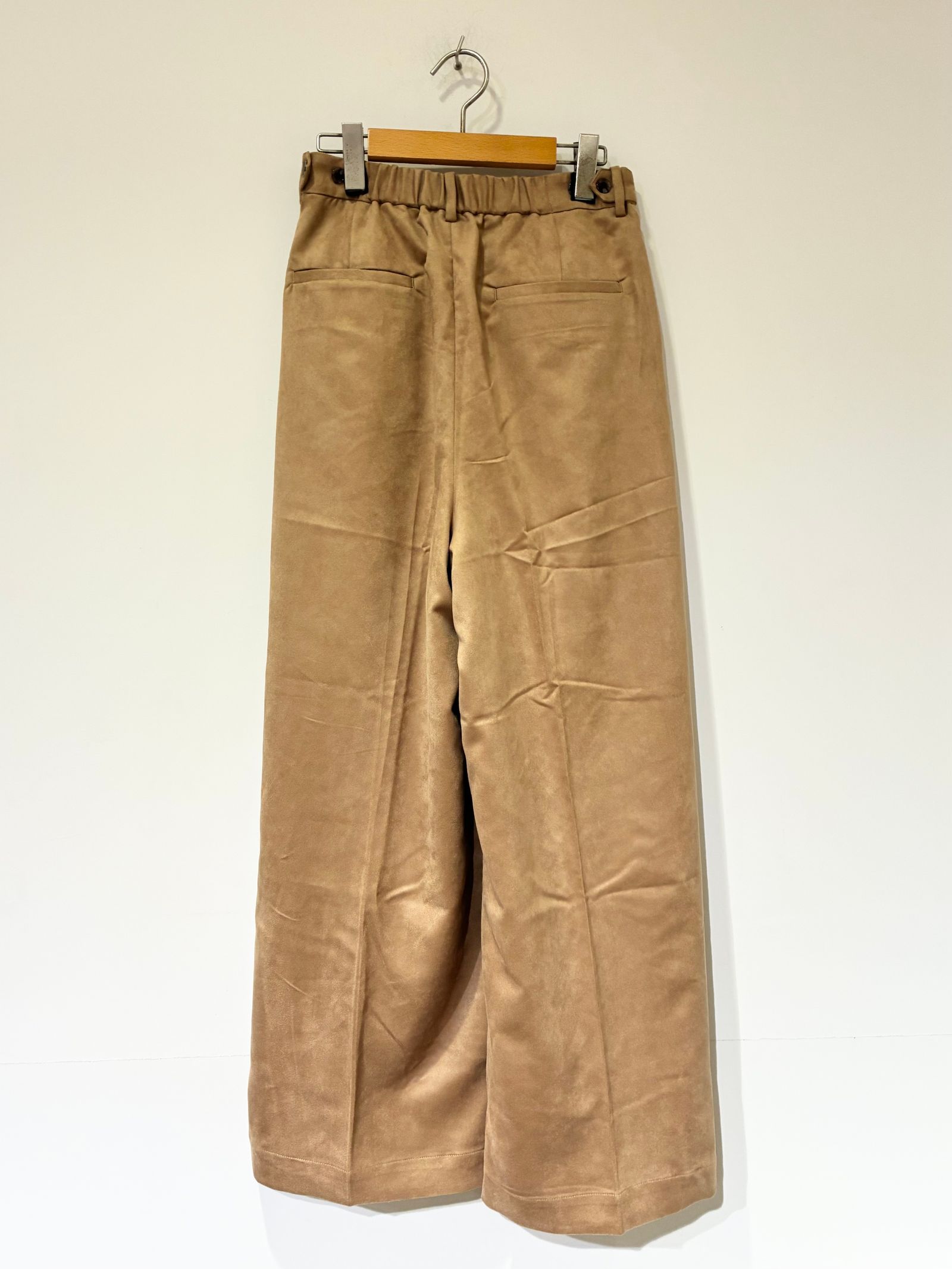 フェイクスエード パンツ / タックワイドパンツ / キャメル/ ベージュ