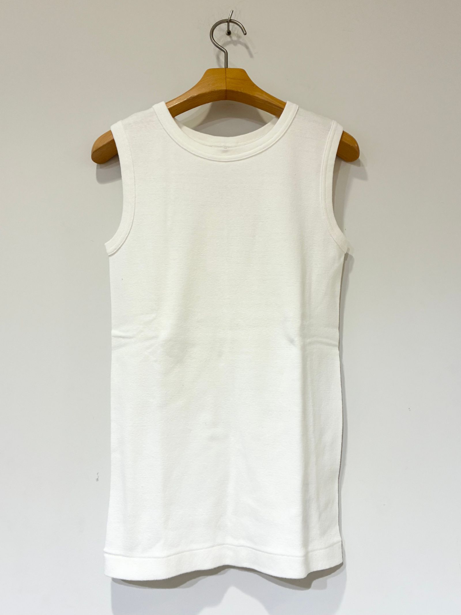 2025春の新作 SHINZONE THE - ノースリーブ / SLEEVELESS RIB CIRCULAR トップス