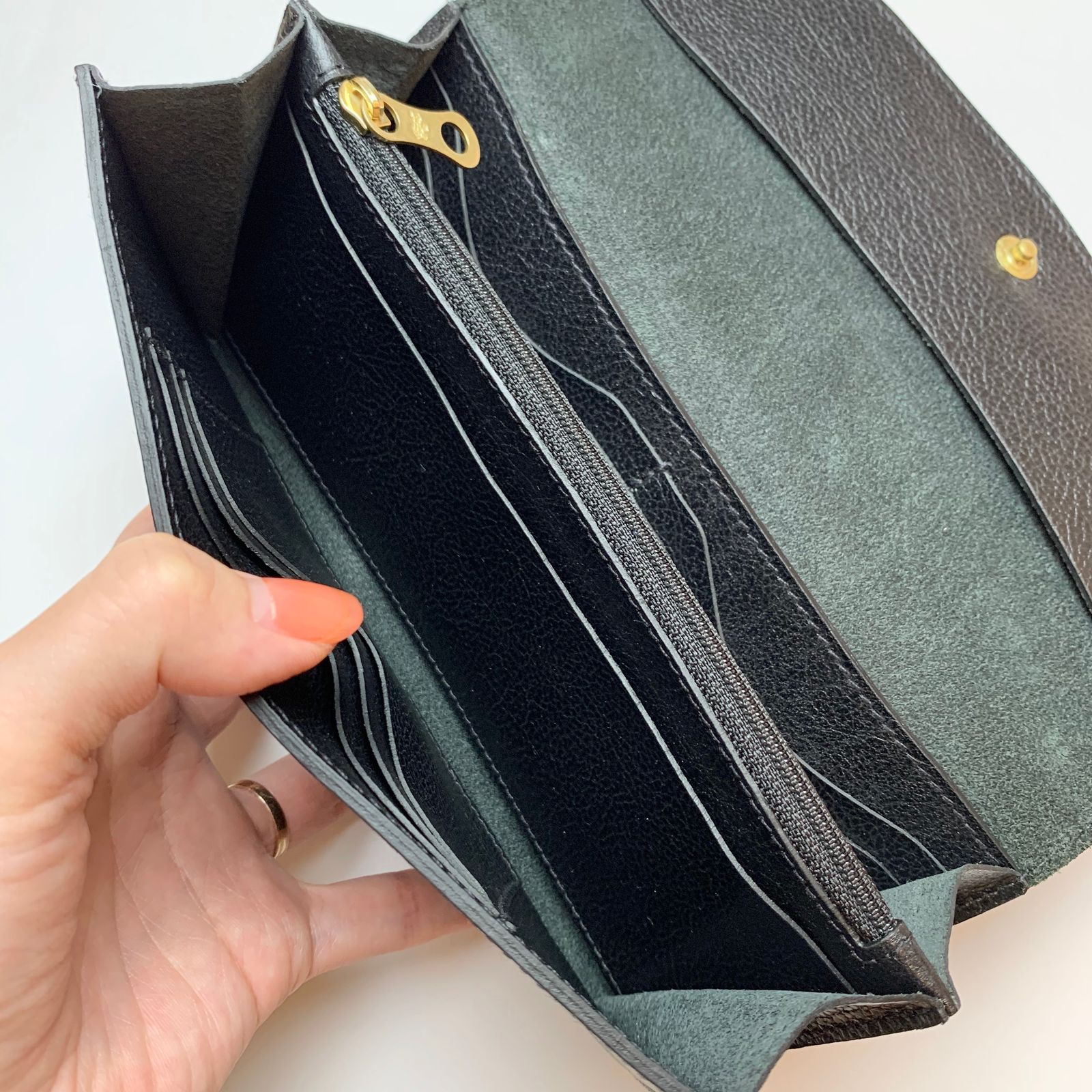 スナップボタン長財布