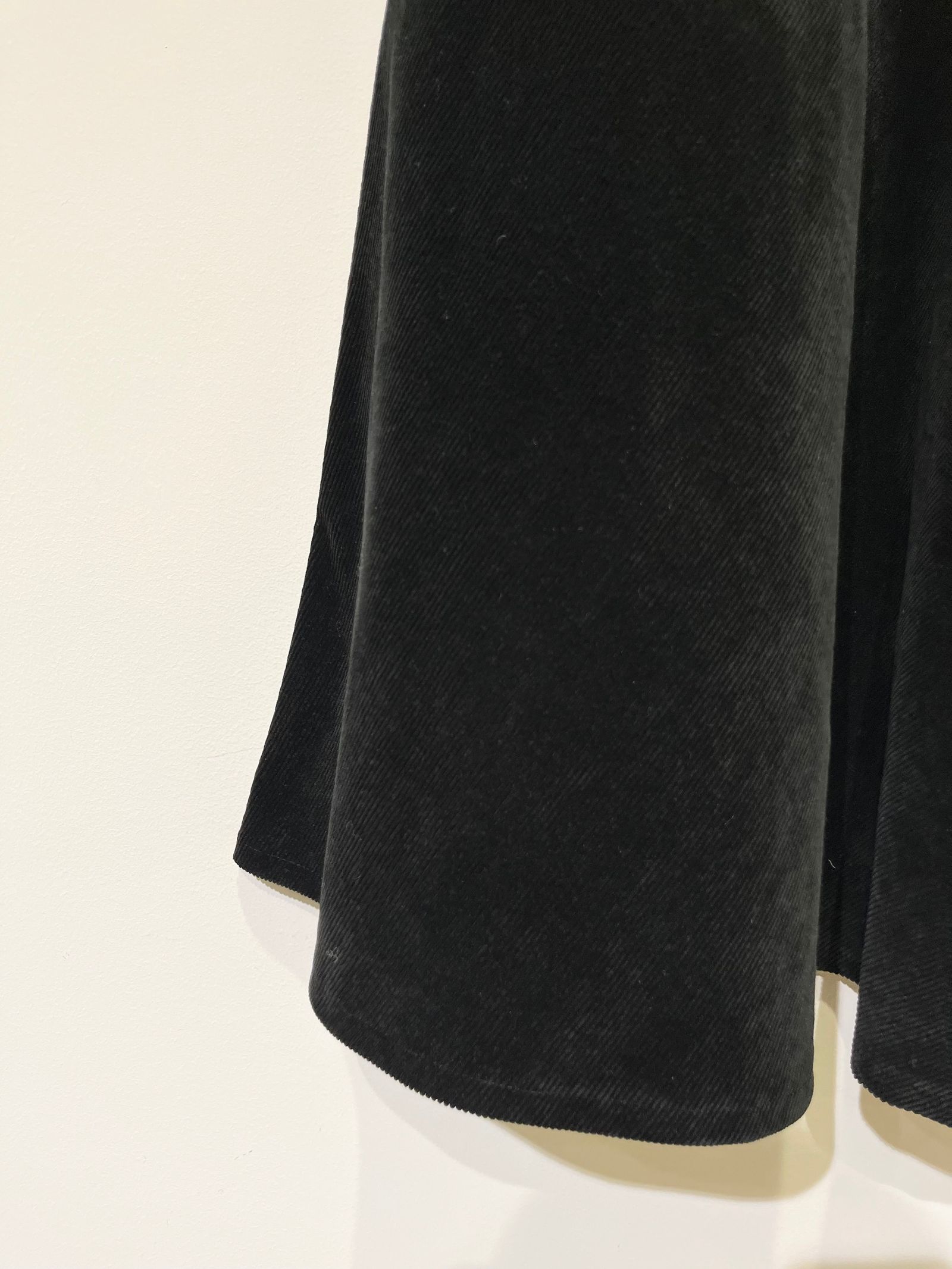 Bed&Breakfast / Chambray Corduroy Dress / コーデュロイワンピース / ブラック