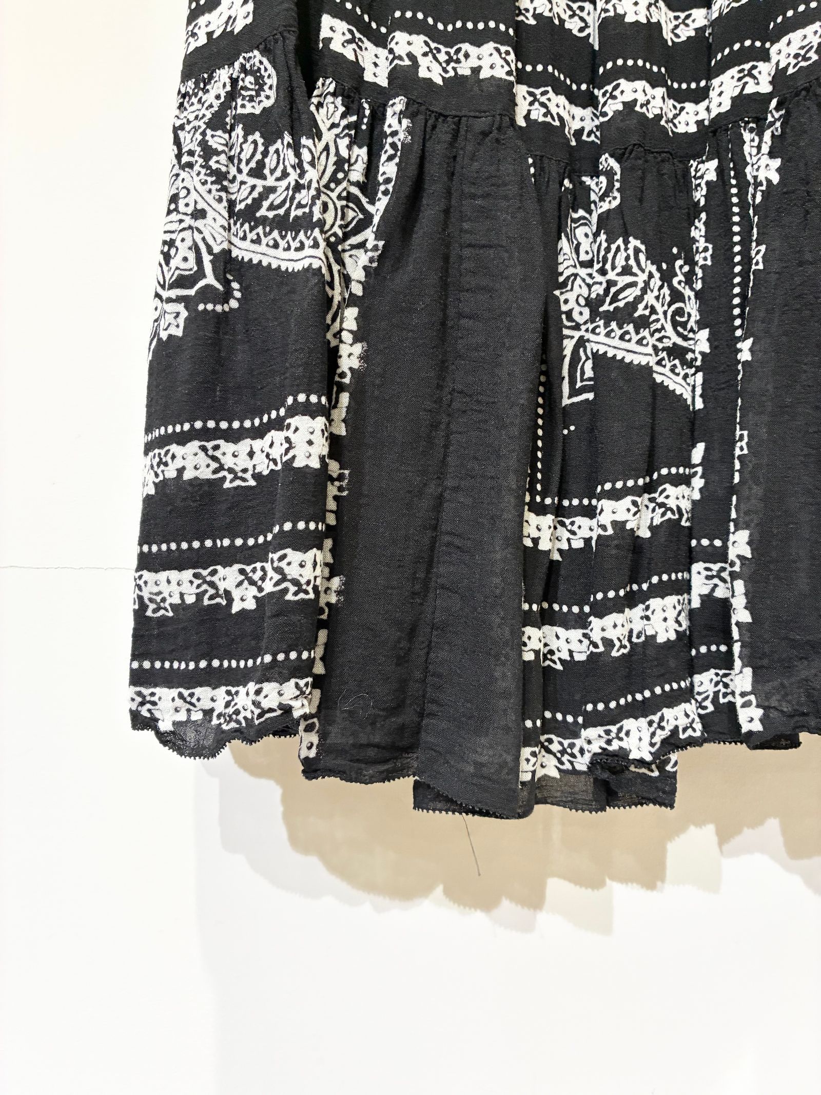 Printed Skirt / バンダナ柄プリントスカート / ブラック