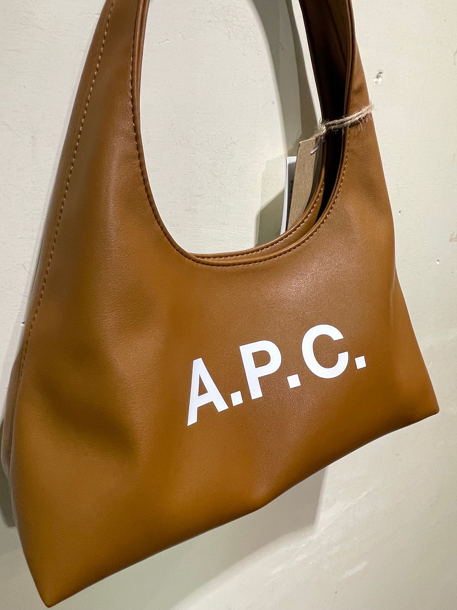 Baby Ninon ショルダーバッグ / ショルダーバッグ / ブラウン