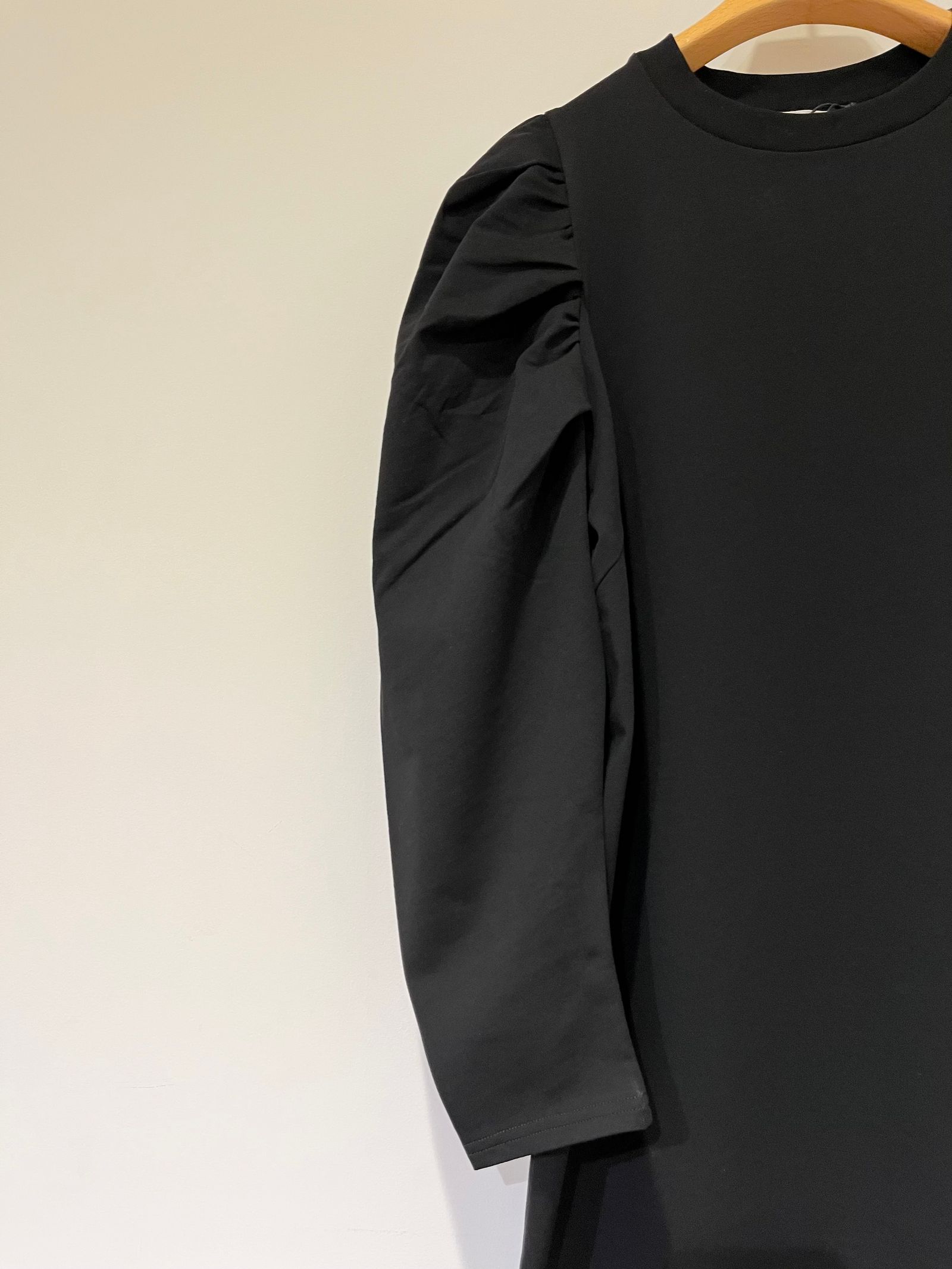 【ラスト1点】SHIRRING DRESS / シャーリングワンピース / パフスリーブ / ブラック