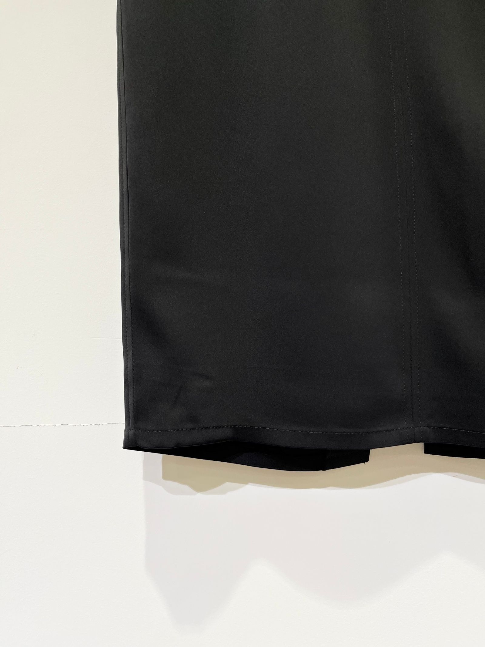 Double Satin Grace Skirt / サテンフロントジップスカート / タイトスカート / ブラック