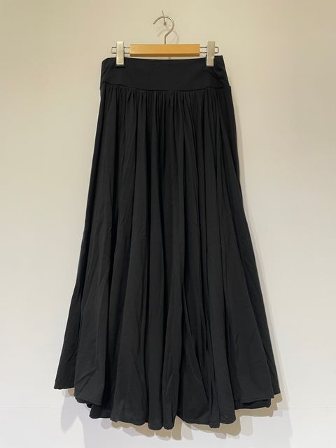 ジャージーコレット ウィンドフレアスカート / マキシスカート / ブラック