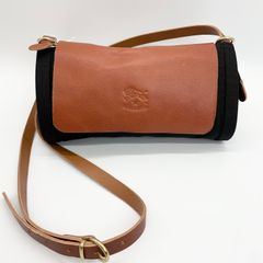 キャンバス×レザーショルダーバッグ