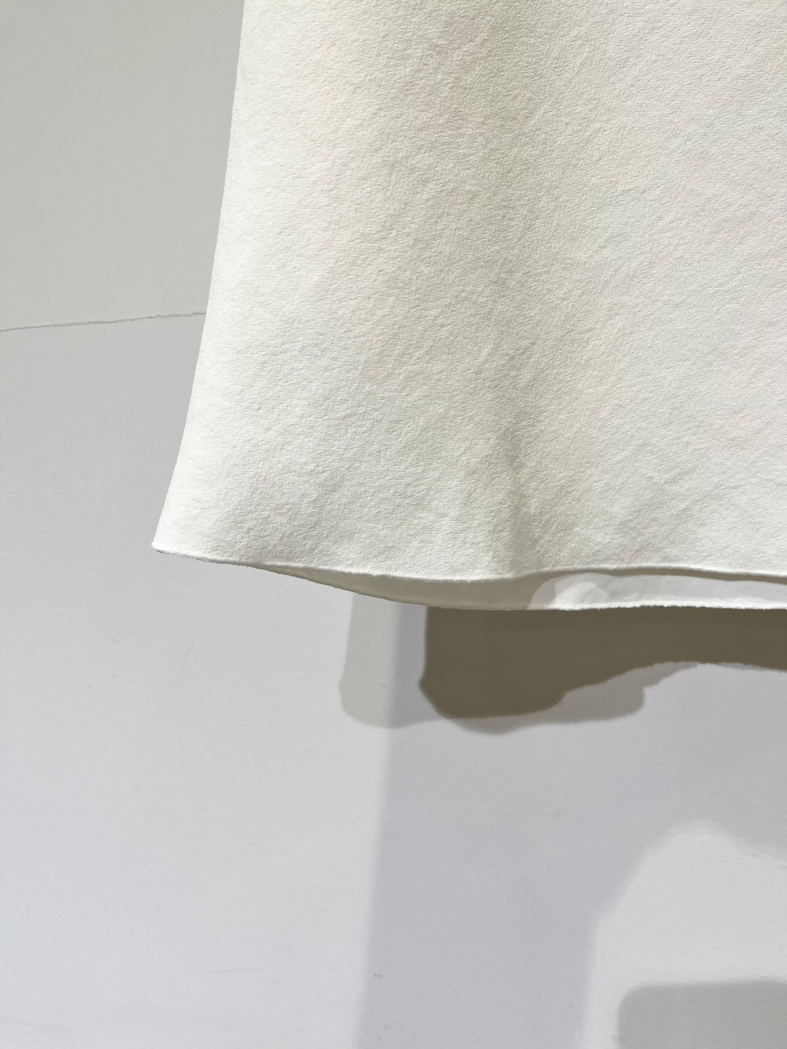 【Bed&Breakfast】 Back Satin Dry Georgette Skirt / マーメイドスカート / ホワイト