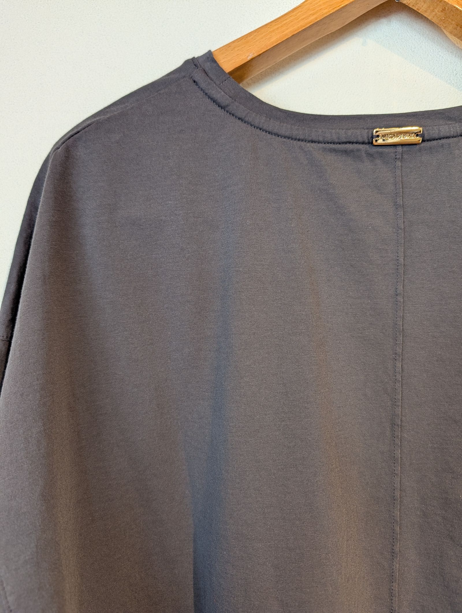 "CHAILLY"ロゴ5分袖T-shirt / 5分袖Tシャツ / ロゴTシャツ / ダークグレー