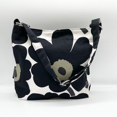 Pieni Unikko Venni ショルダーバッグ
