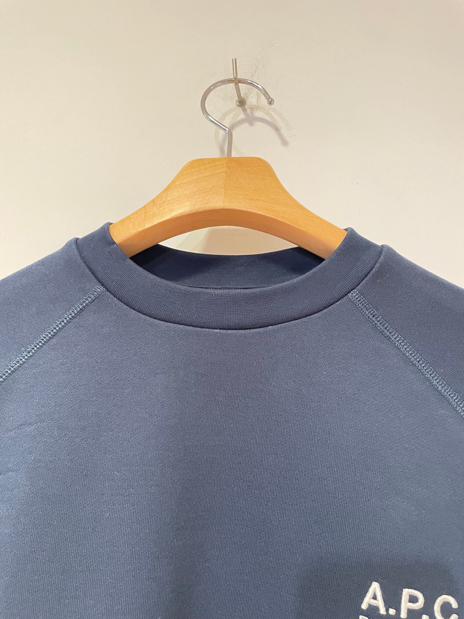 Milton スウェットシャツ / ワンポイント刺繍スウェット /ネイビー