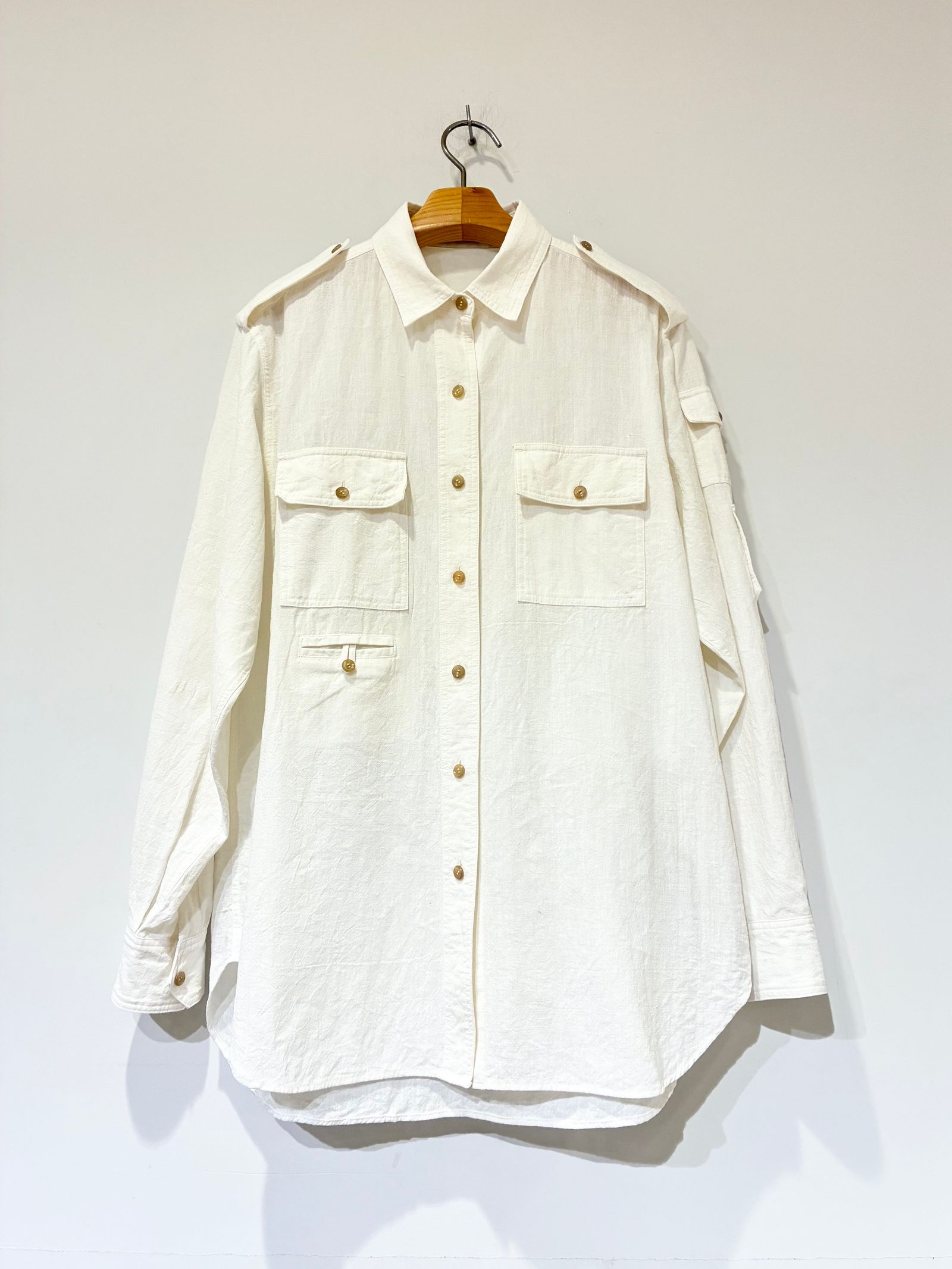 White Shirt / コットンサファリシャツ / ホワイト